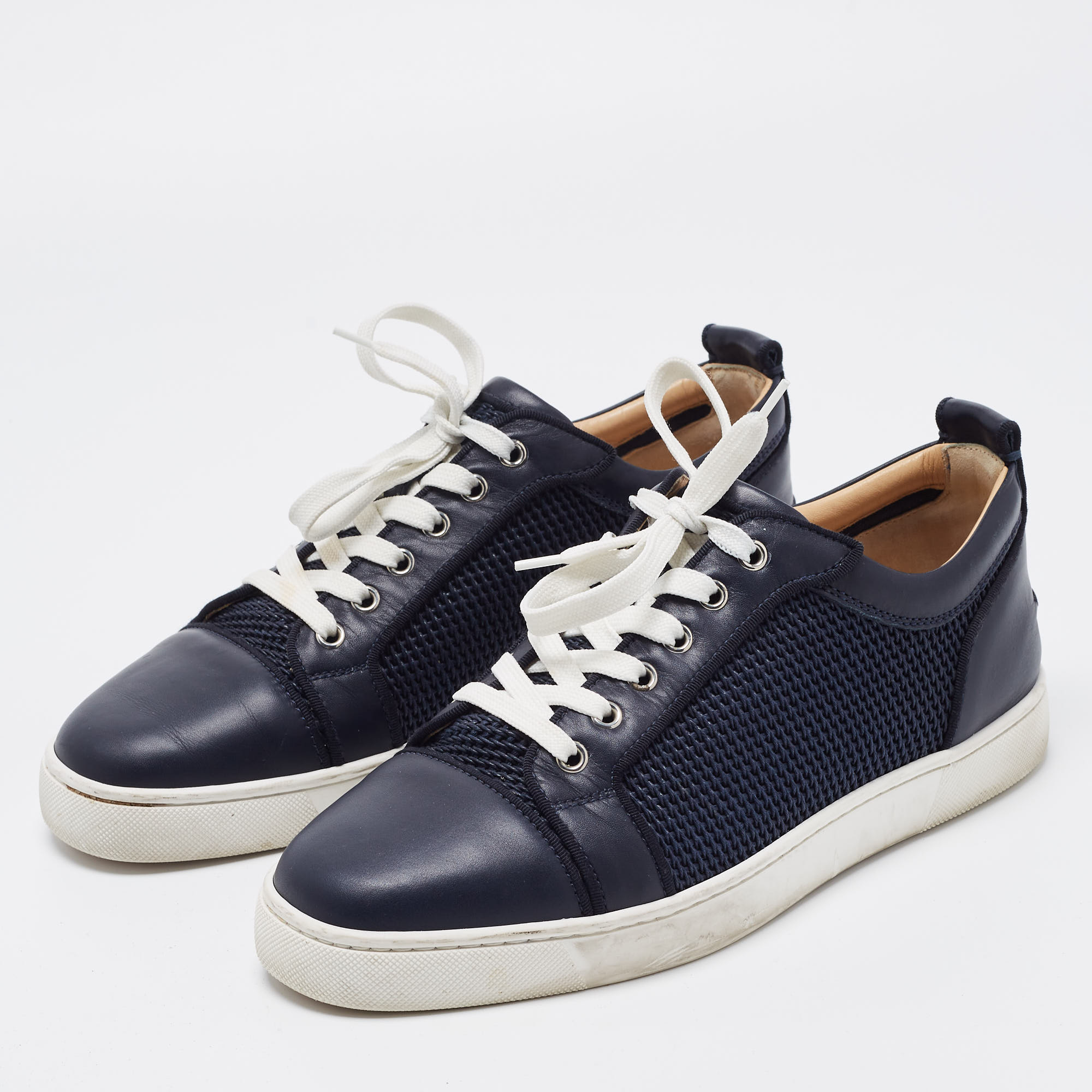 

Christian Louboutin Navy Blue Leather and Mesh Louis Junior Sneakers Size