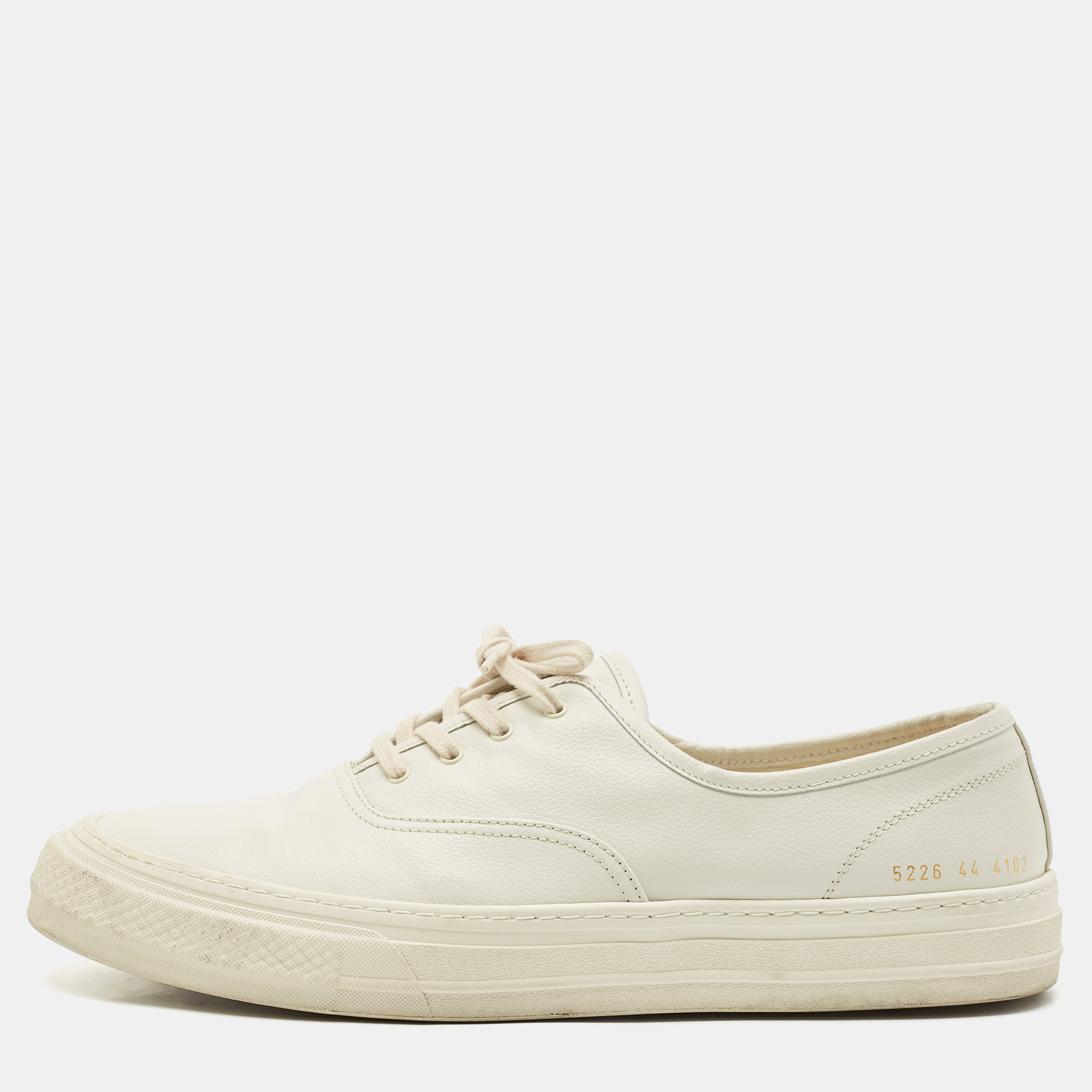

Common Projects White Leather Lace Up Sneakers Size