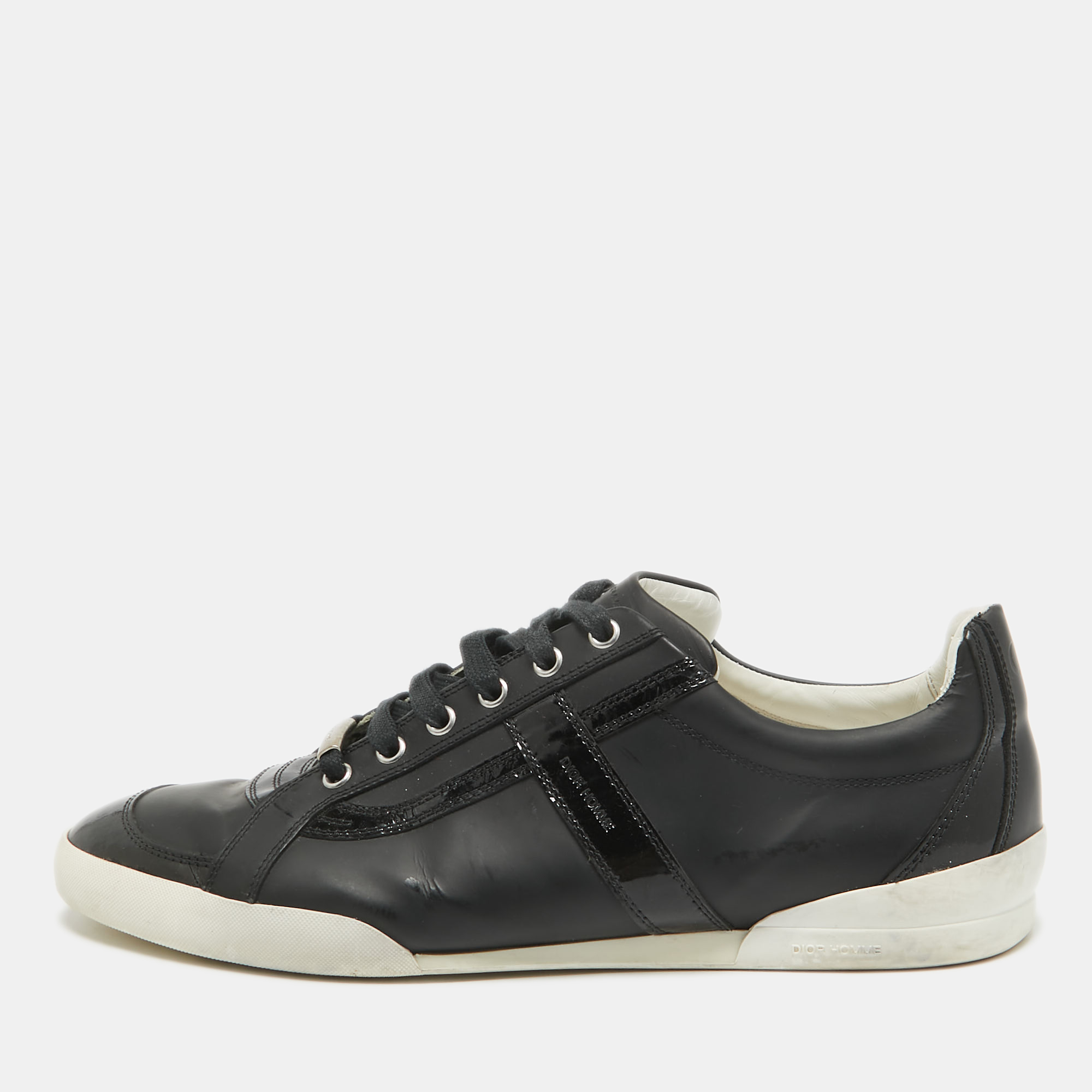 

Dior Homme Black Patent and Leather Low Top Sneakers Size