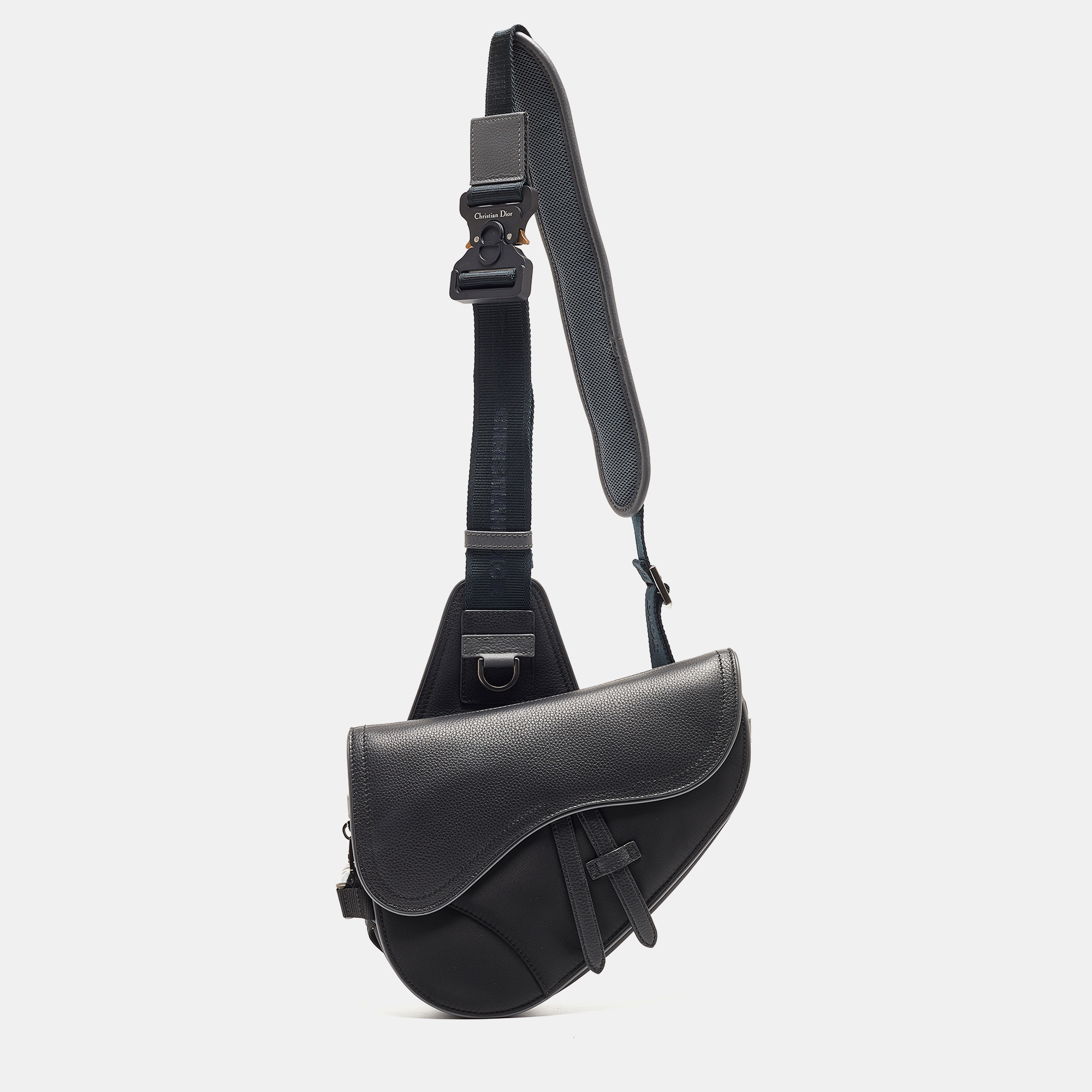 Pre-owned Dior Black Nylon And Leather Saddle Crossbody Bag
