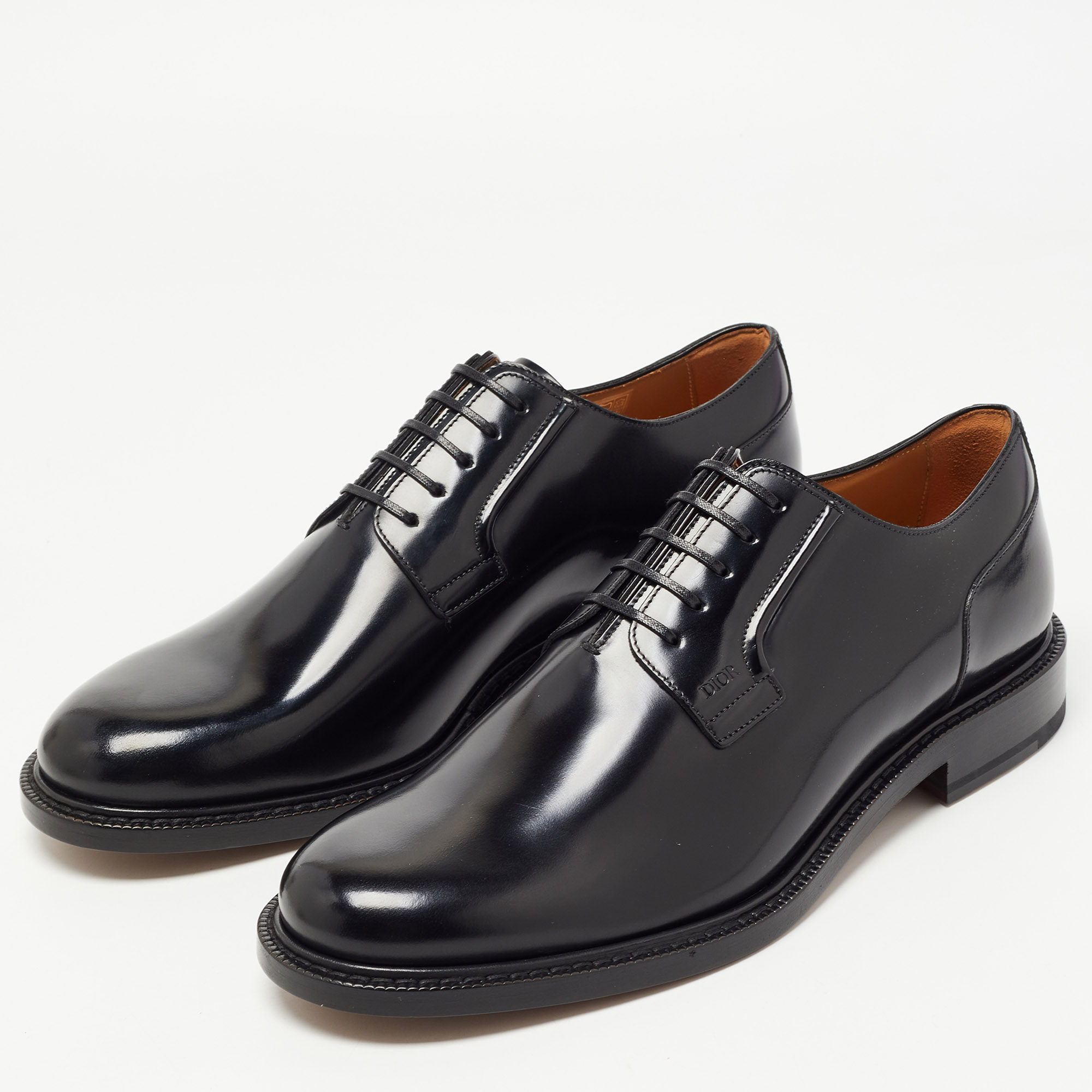 

Dior Black Leather Lace Up Oxford Size