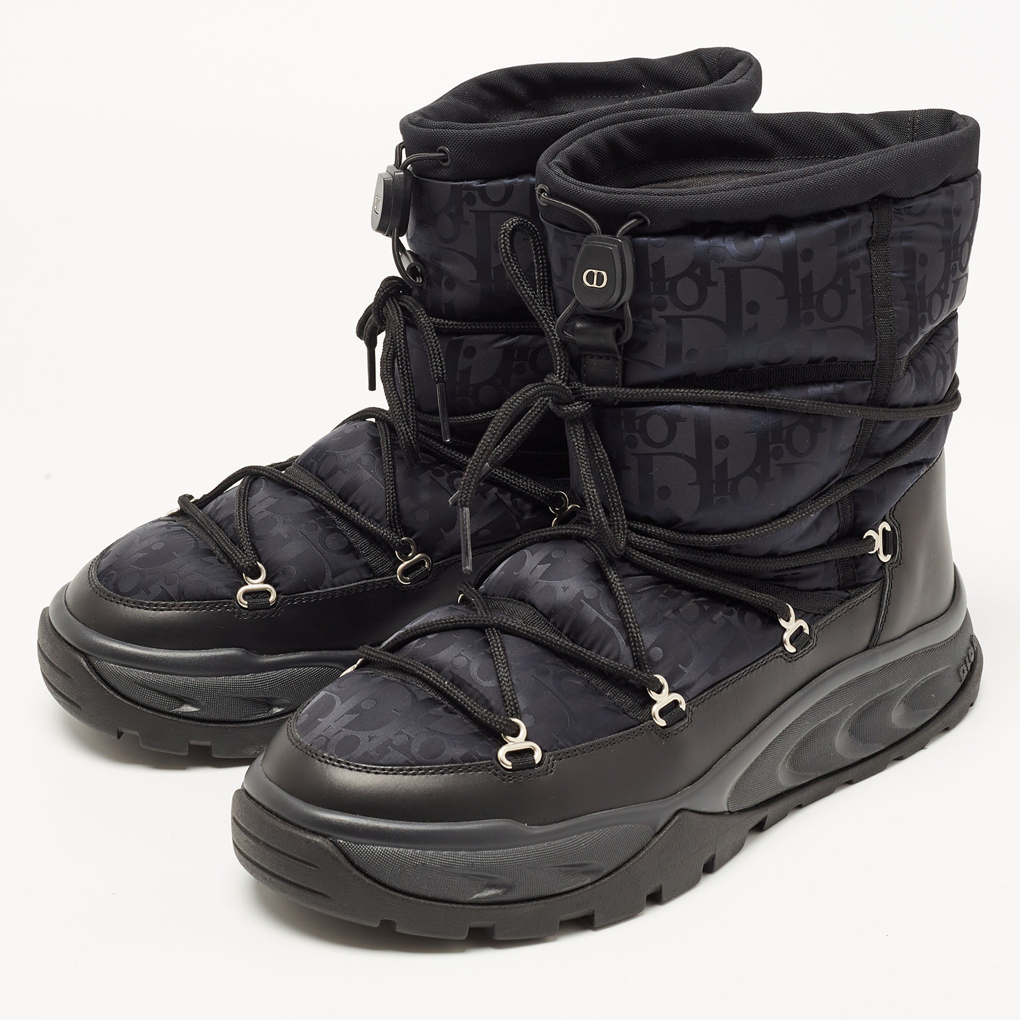 

Dior Black Nylon and Leather Snow Boots Size