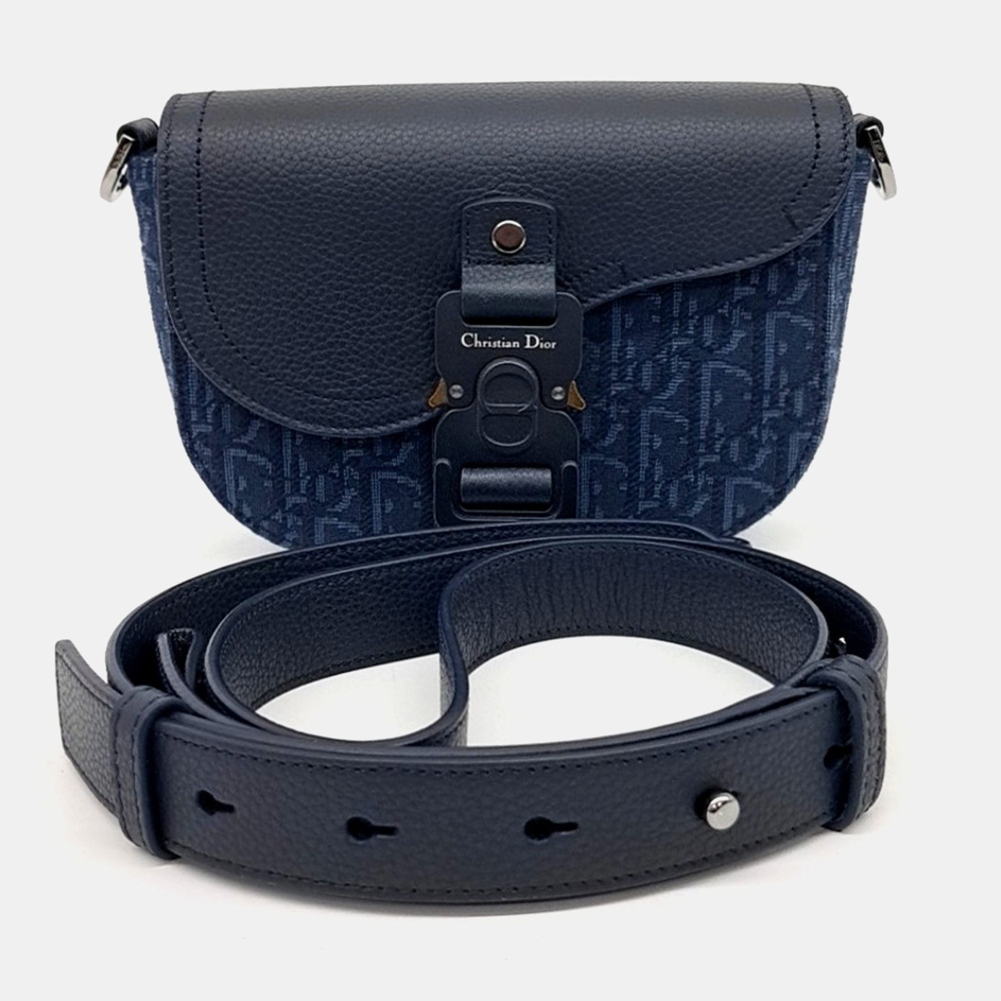 

Dior Navy Blue Fabric Saddle Mini Messenger Bag