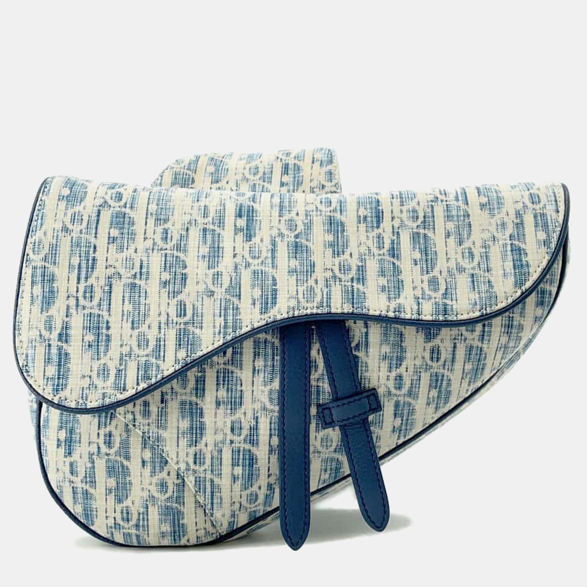 

Dior Blue & White Canvas Oblique Jacquard Kasuri Saddle Crossbody Bag