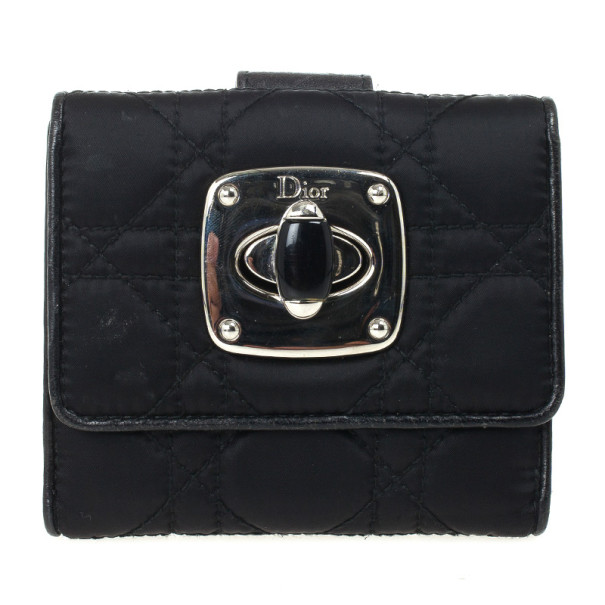 مملوكة مسبقًا Dior Black Charming Lock Compact Wallet