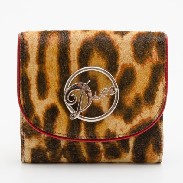 مملوكة مسبقًا Dior Leopard Print Pony Hair Wallet
