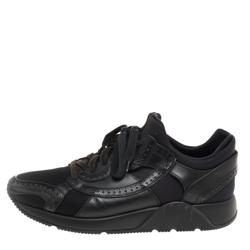 

Dior Black Leather And Mesh Low Top Sneakers Size