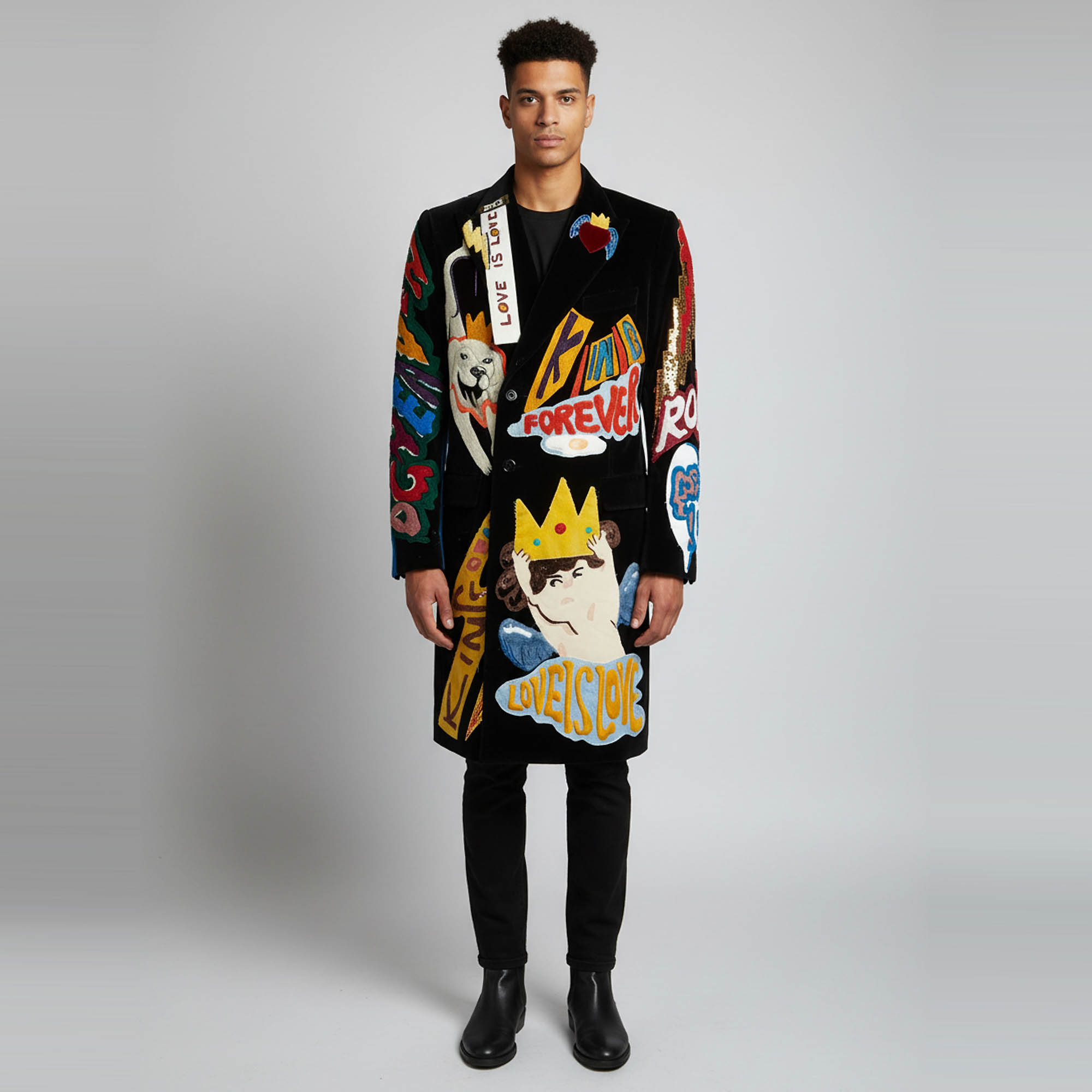 

Dolce & Gabbana Black Velvet DG Heaven King Mid-Length Coat M