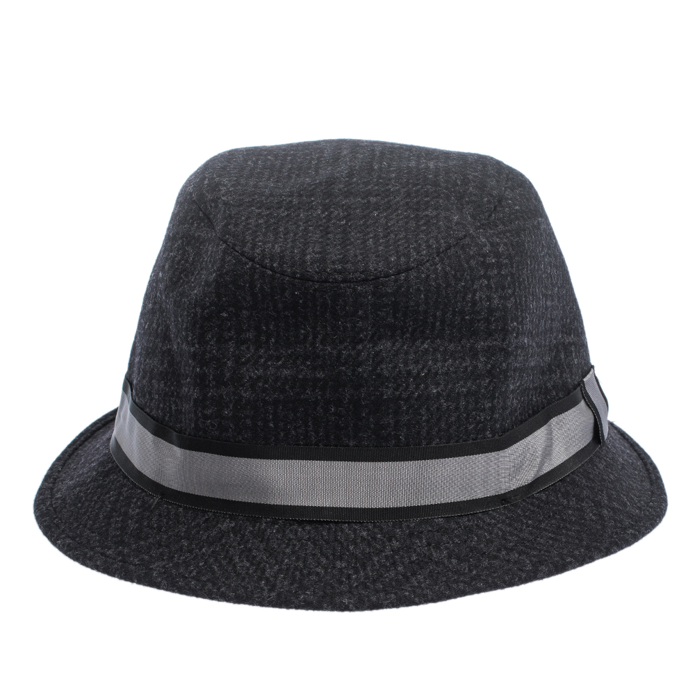 

Dolce & Gabbana Black Cashmere Wool Bucket Hat