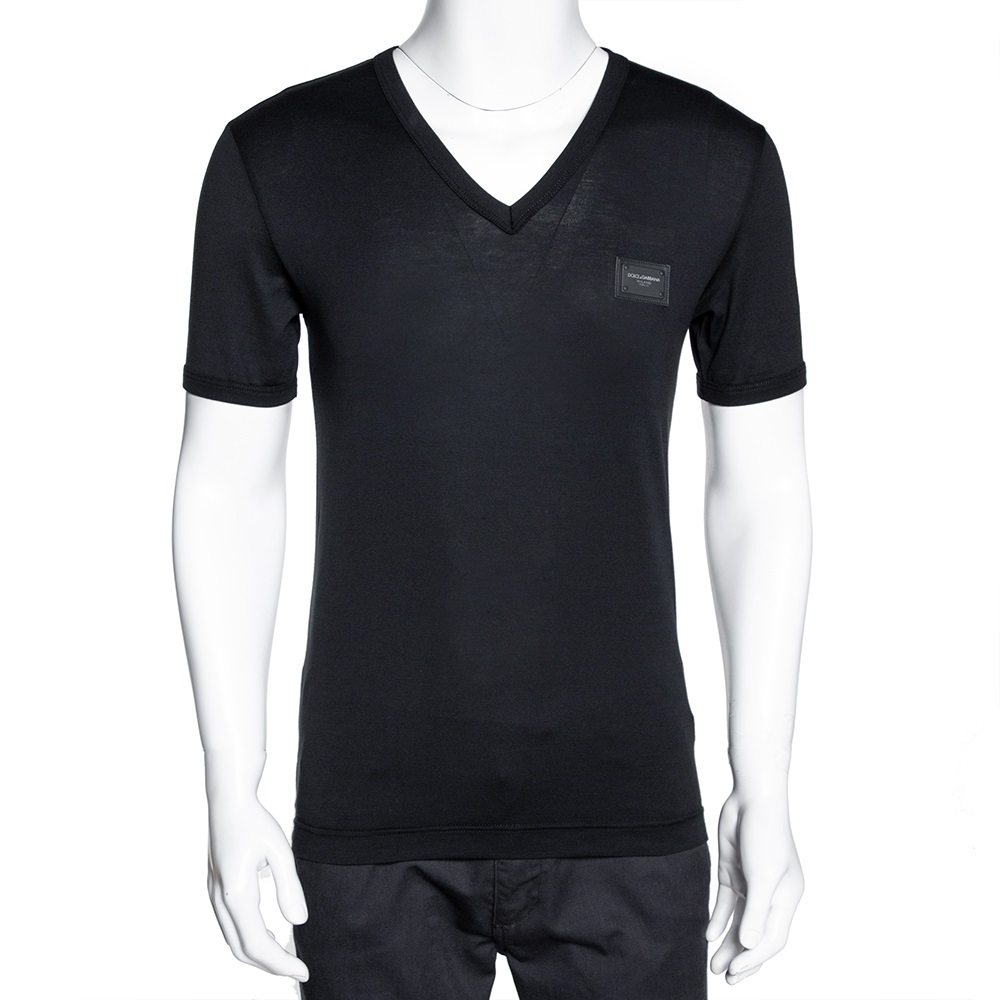 Pre Owned Dolce & Gabbana Dark Blue Cotton Logo Plaque V Neck T Shirt IT 46