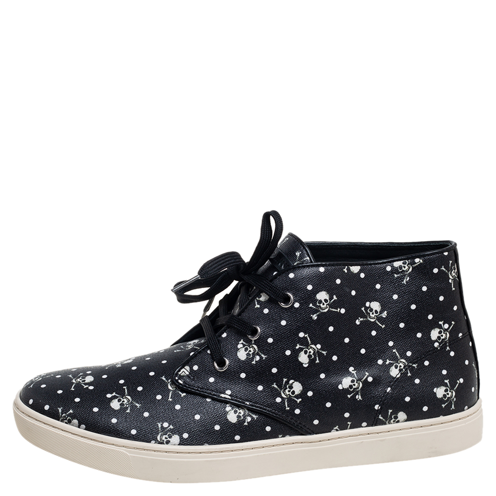 

Dolce & Gabbana Black Skull Printed Coated Canvas Lace High Top Sneakers Size