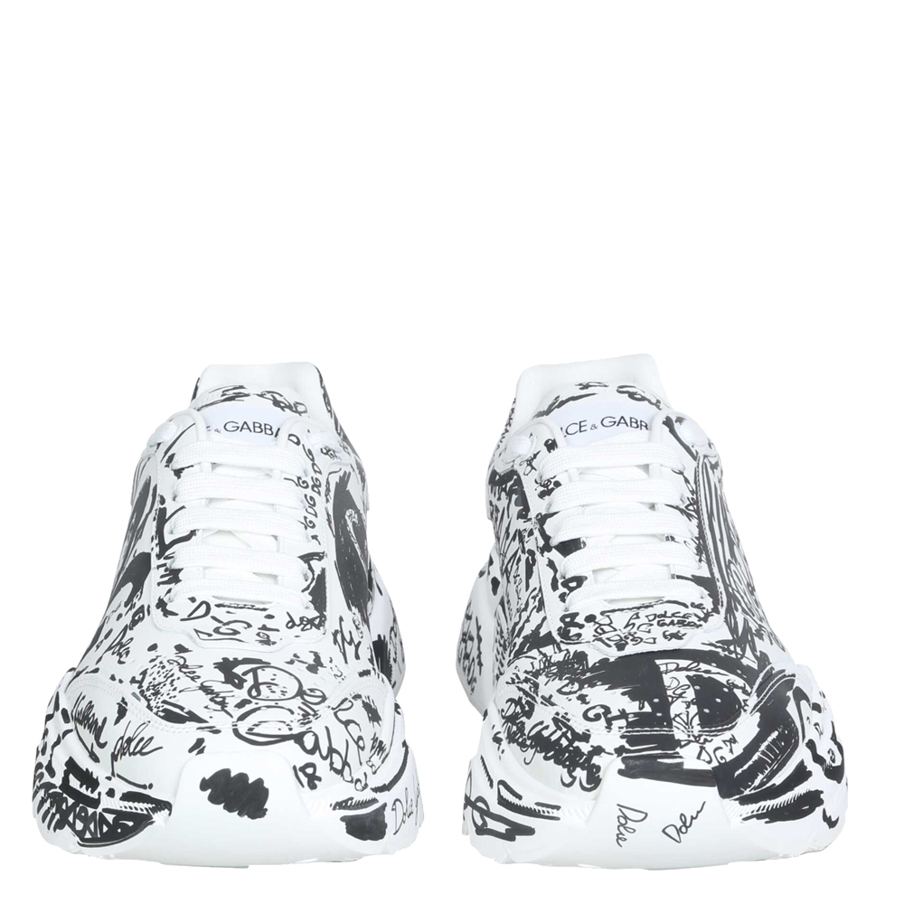 

Dolce & Gabbana White/Black Hand-painted graffiti Calfskin Nappa Daymaster Sneakers Size IT