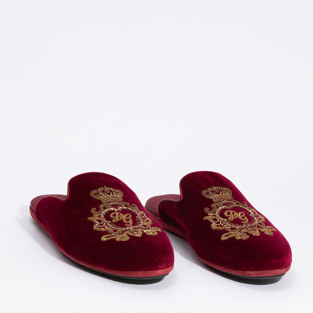 

Dolce & Gabbana Red Velvet/Satin Sequins Embellished Slides Size EU