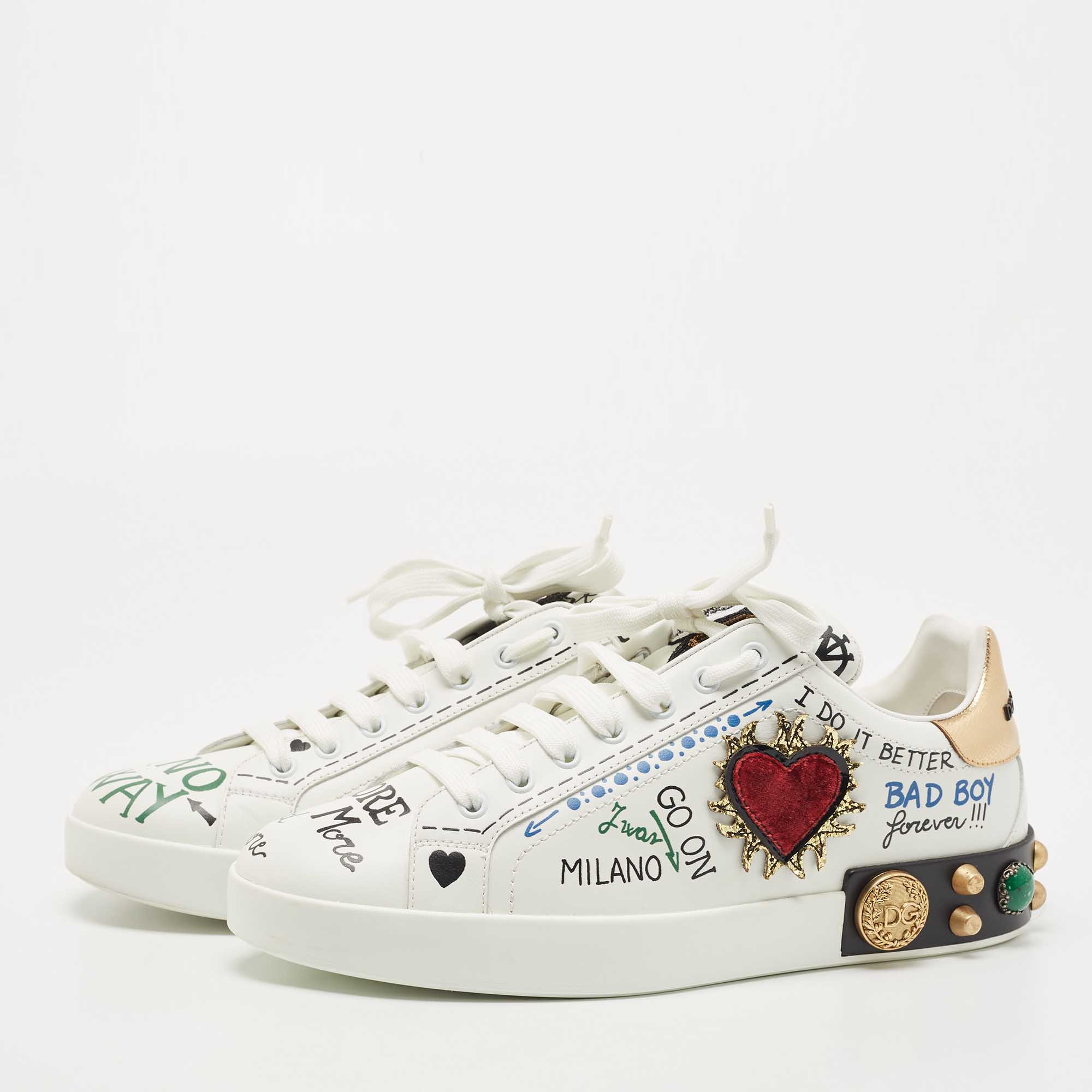 

Dolce & Gabbana Dolce & Gabbana White Leather Pearl And Stud Embellished Lace Up Sneakers Size