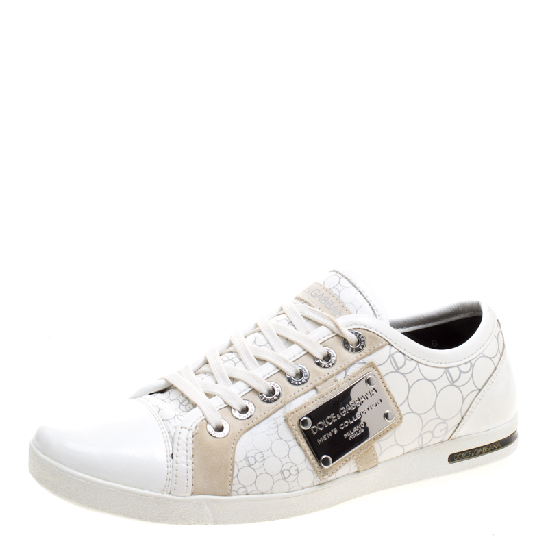 مملوكة مسبقًا حذاء رياضي دولتشي آند غابانا جلد أبيض بأربطة مقاس 40