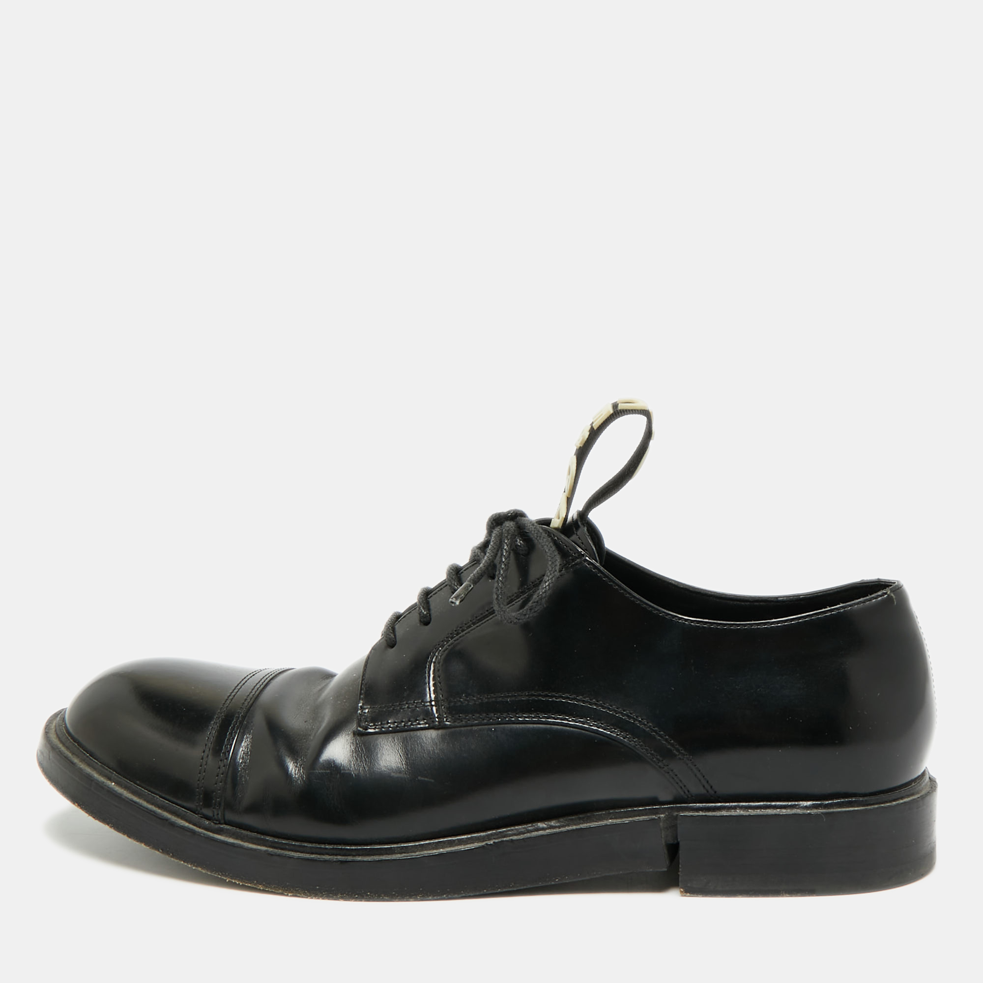 

Dolce & Gabbana Size 42 Black Leather Derby