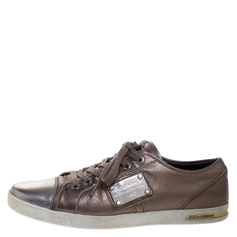 

Dolce and Gabbana Metallic Grey Leather Logo Plaque Sneakers Size