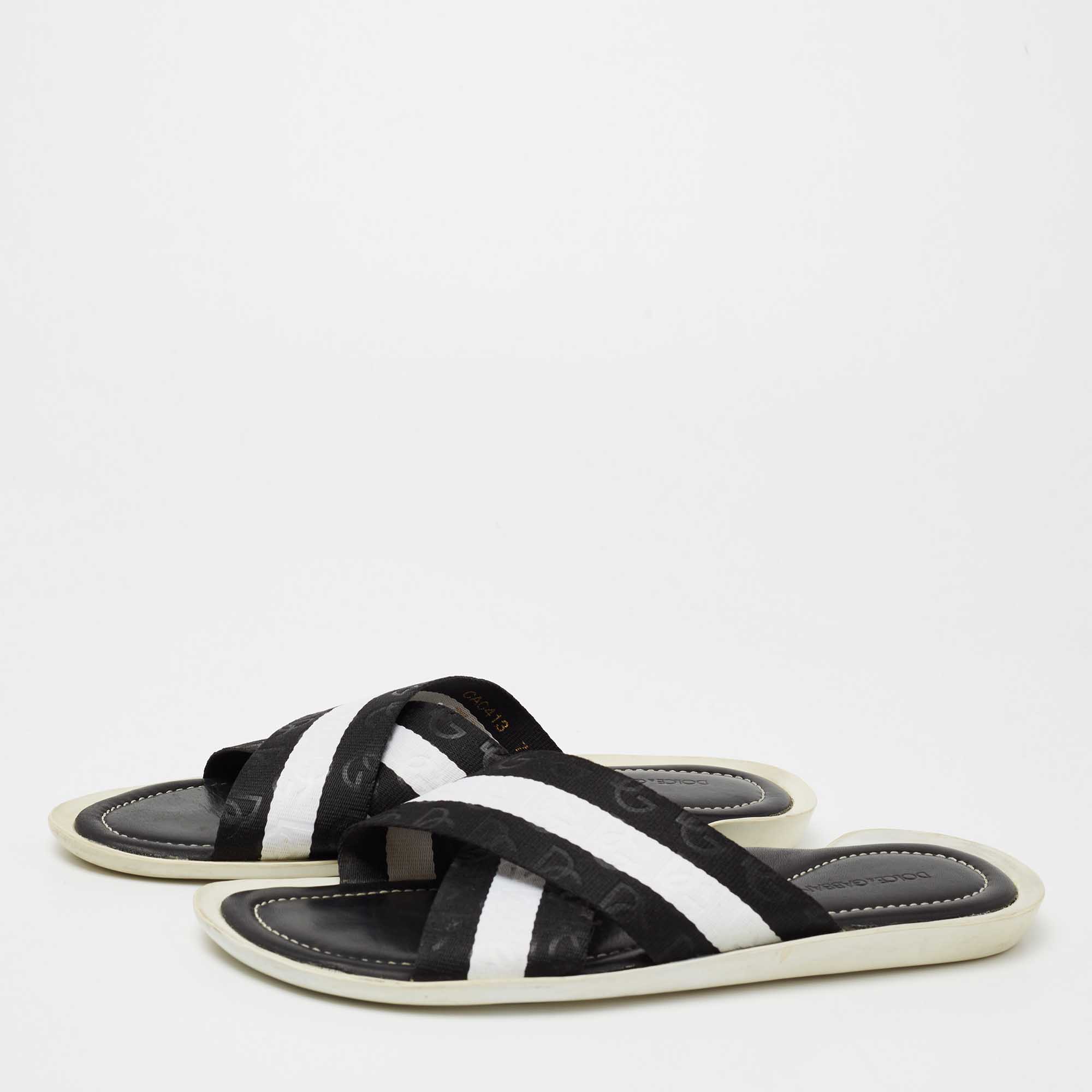 

Dolce & Gabbana Black/White Canvas Cross Strap Flat Slides Size