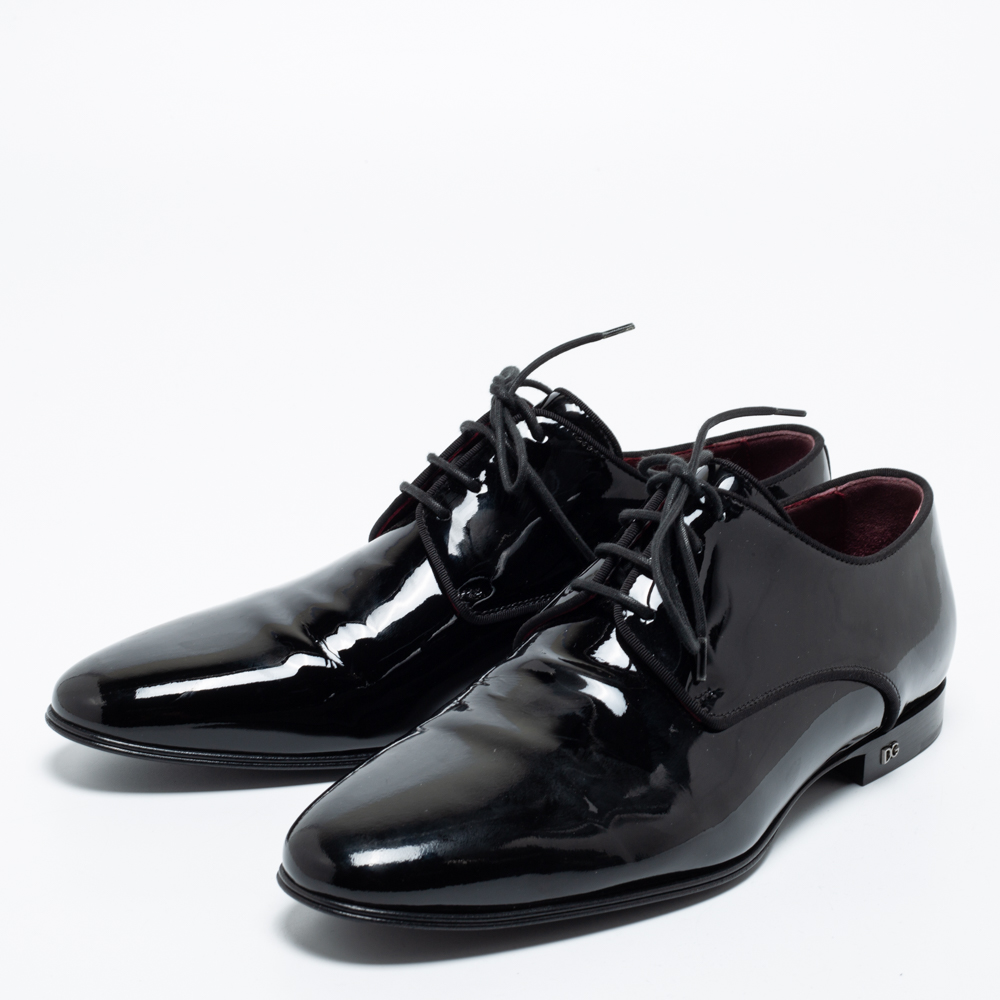 

Dolce & Gabbana Black Patent Leather Derby Size