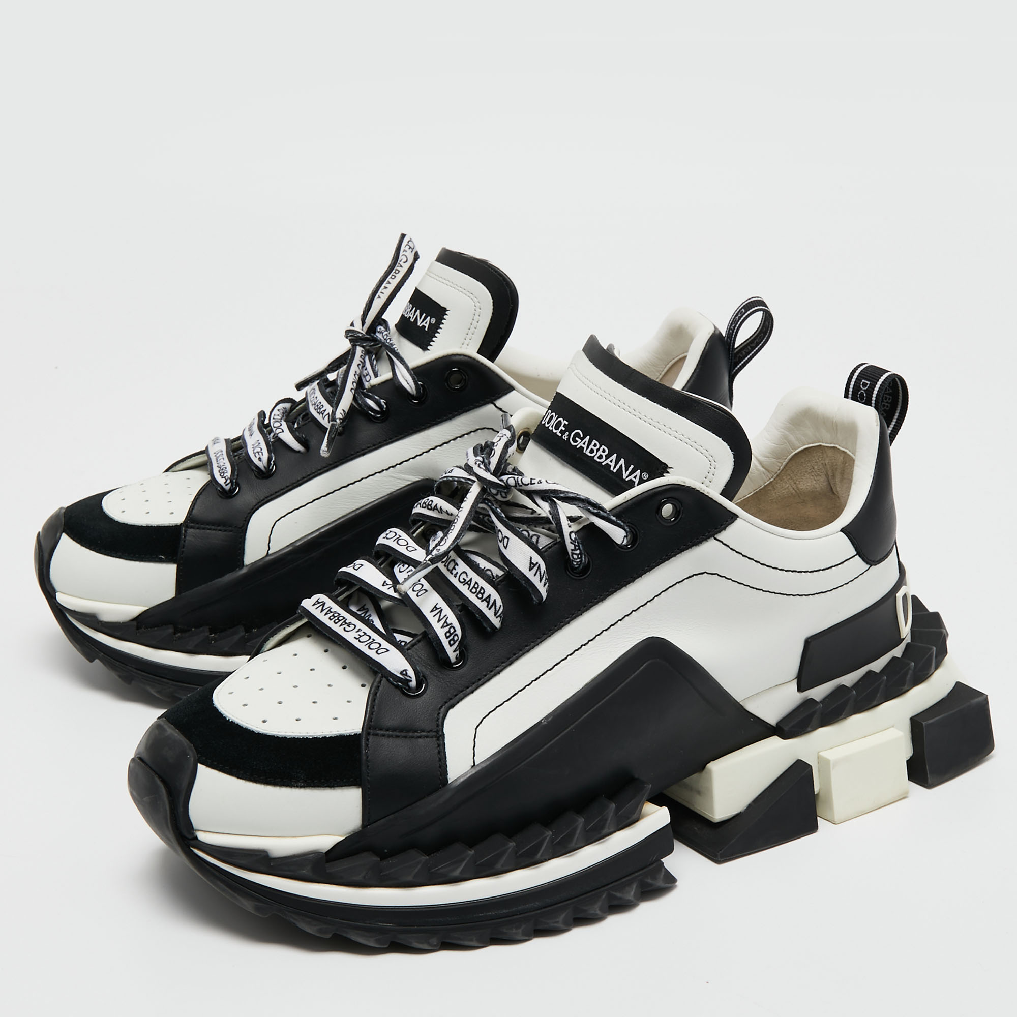 

Dolce & Gabbana Black/White Leather Low Top Sneakers Size