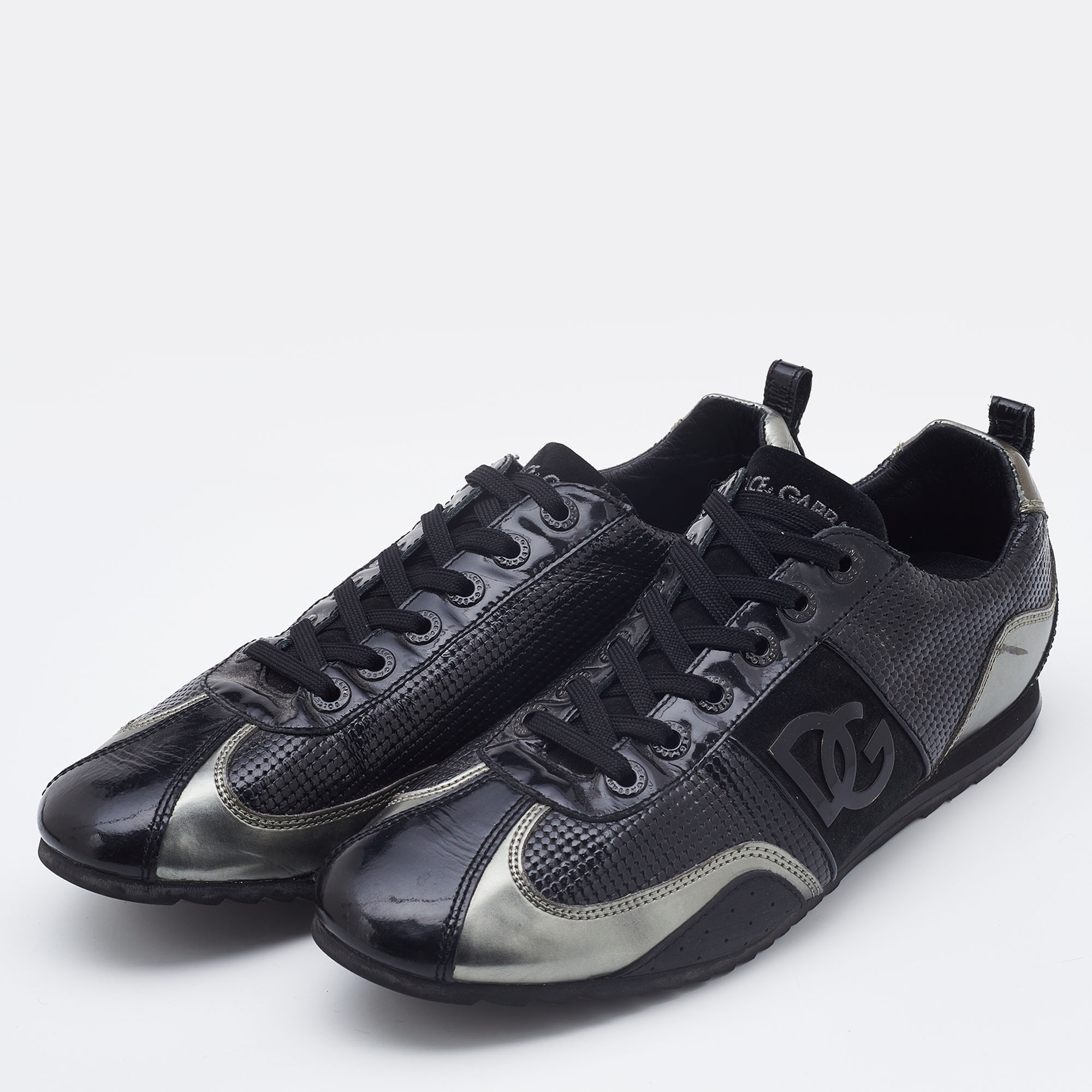 

Dolce & Gabbana Silver/Black Patent Leather and Suede Low Top Sneakers Size