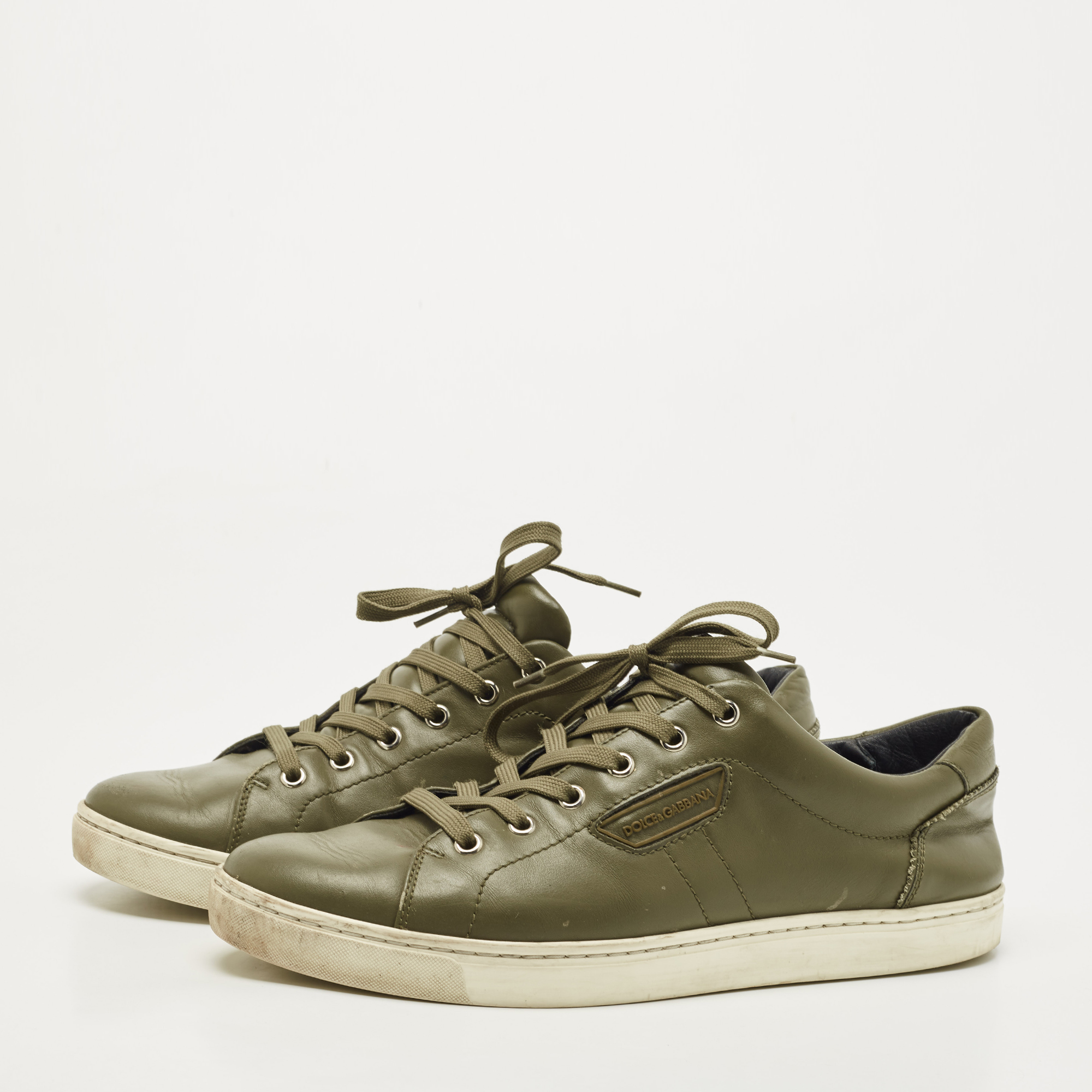 

Dolce & Gabbana Army Green Leather Low Top Sneakers Size