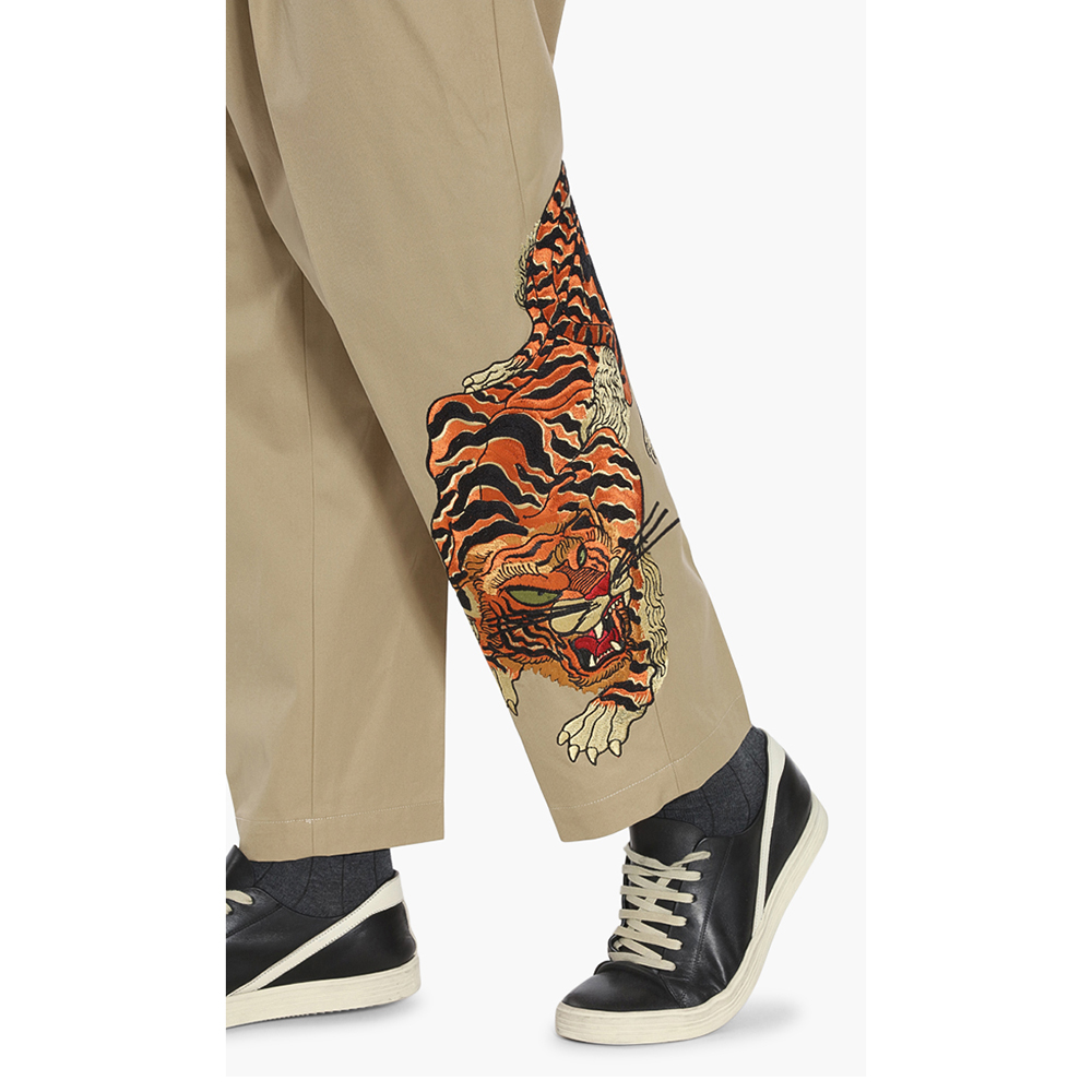 

Dsquared2 Tiger Embroidered Fight Fit Pants  (58, Beige