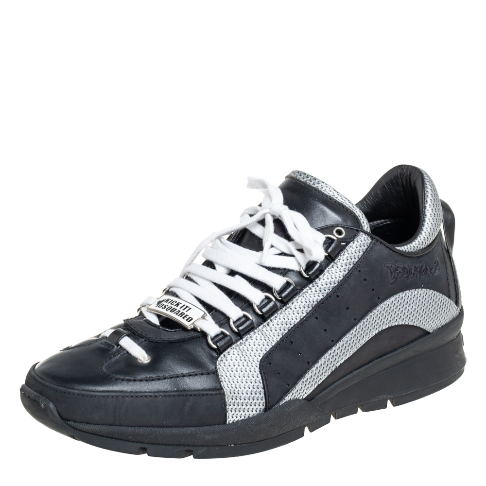 These sneakers from Dsquared2 are truly a maker of trends. The sneakers are designed in a low top profile using nubuck and leather. Finished with lace ups and signature details this pair is filled with comfort and style just perfect to be worn by you.