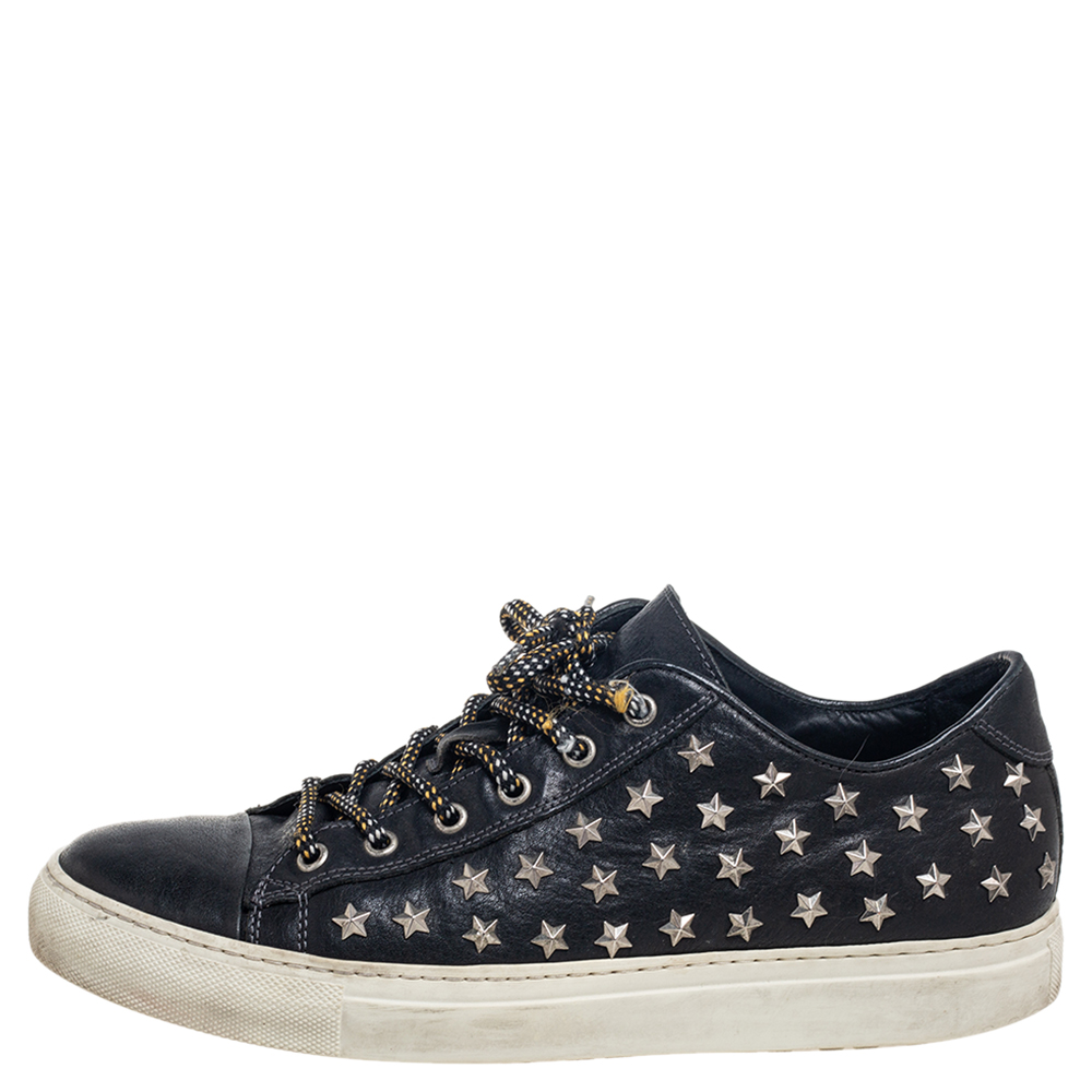 

Dsquared2 Black Leather Star Embellished Low Top Sneakers Size