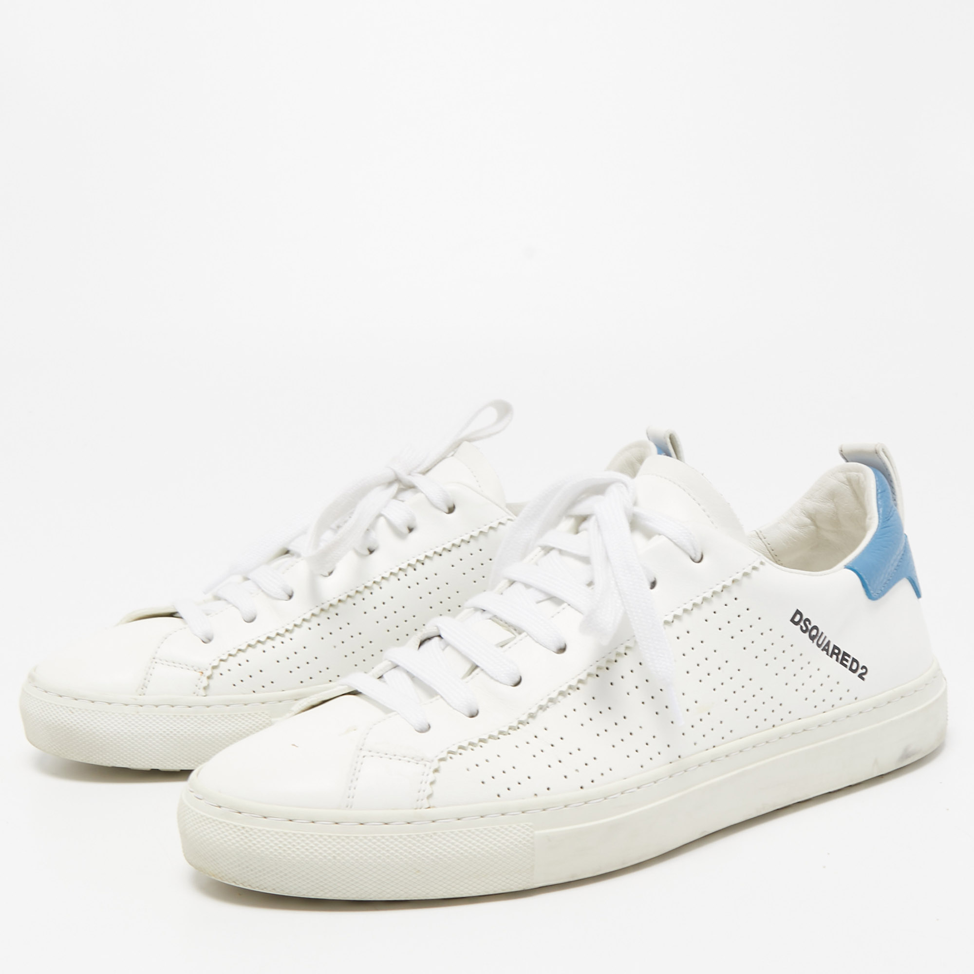 

Dsquared2 White/Blue Perforated Leather Low Top Sneakers Size