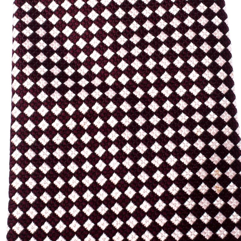 

Ermenegildo Zegna Bicolor Square Pattern Jacquard Silk Classic Tie, Burgundy