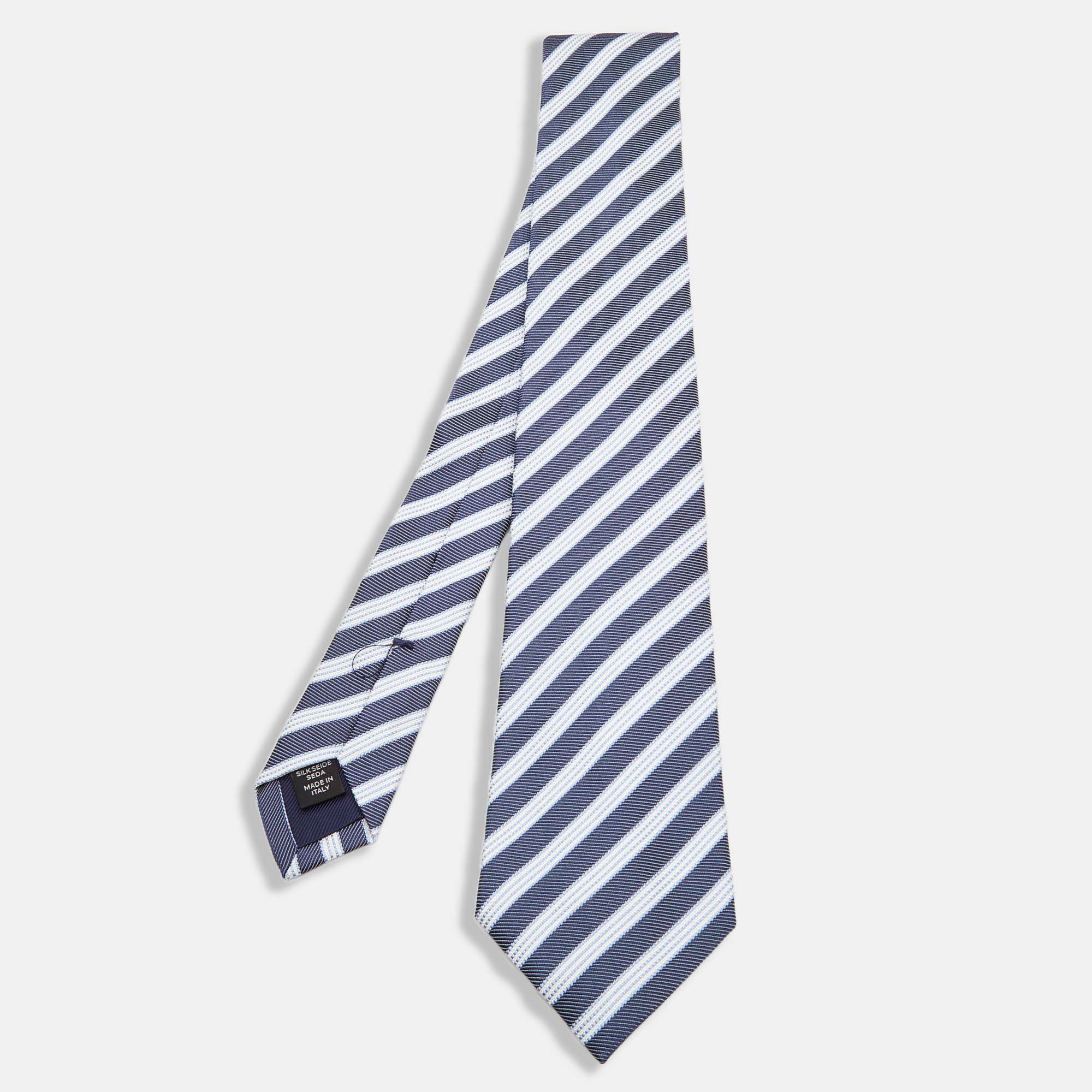 

Ermenegildo Zegna Su Misura Blue Diagonal Stripe Patterned Silk Tie
