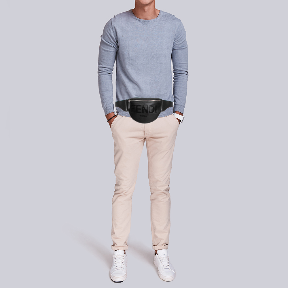 

Fendi Black Leather Logo Belt Bag