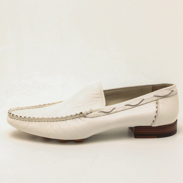 

Fendi White Leather Chain Embellished Men's Loafers Size