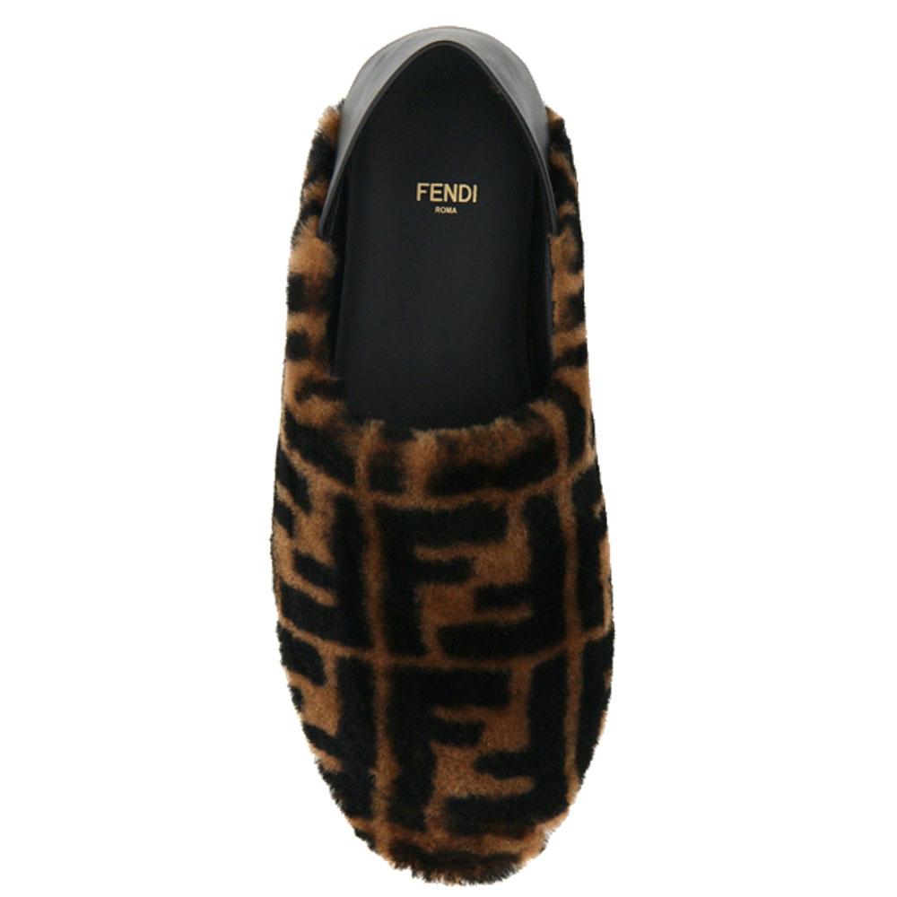 

Fendi Shearling FF Monogram Slippers Size UK 10, Multicolor