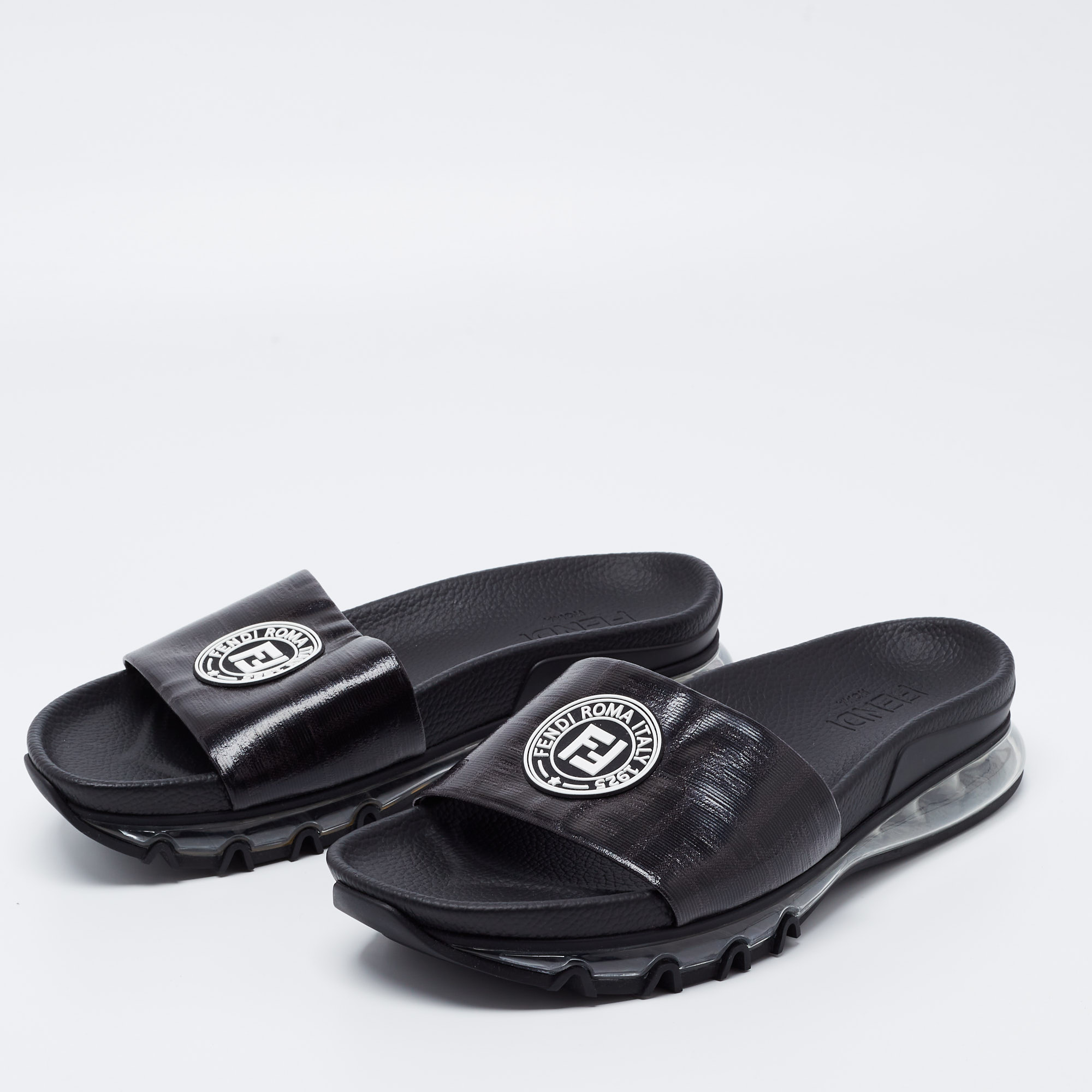 

Fendi Black Leather Logo Embossed Flat Slides Size
