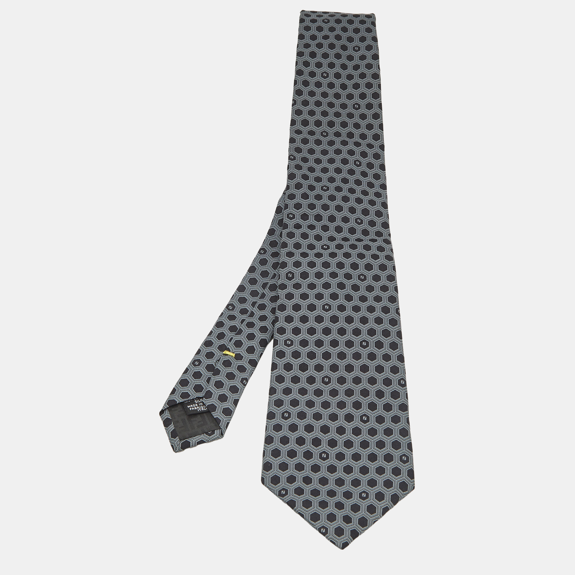 

Fendi Grey Honeycomb Patterned Silk Tie