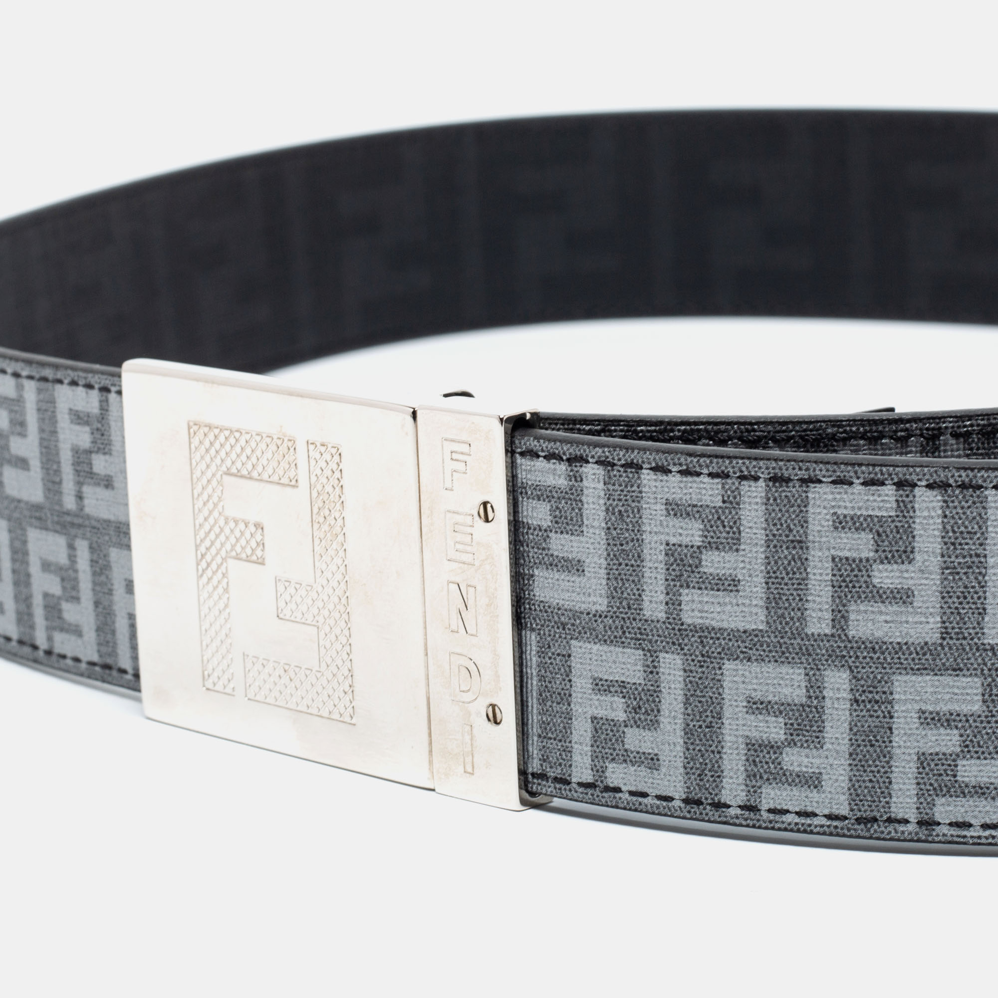 

Fendi Grey/Black Zucca Coated Canvas Logo Plaque Reversible Belt