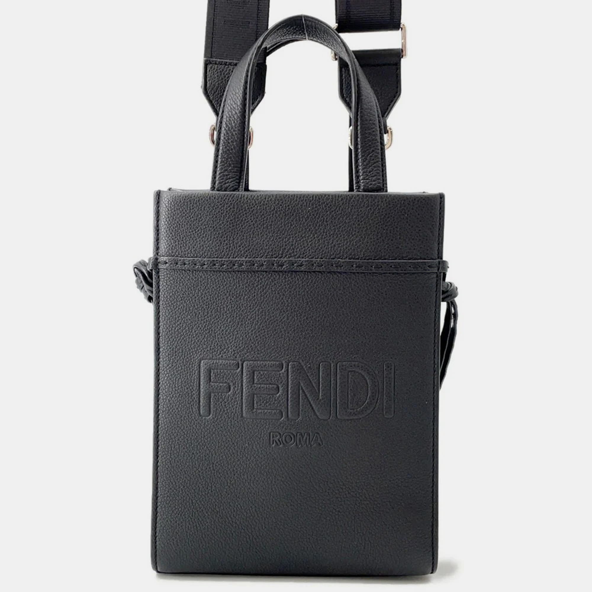 

Fendi Go To 2Way Bag Black Leather Size Small
