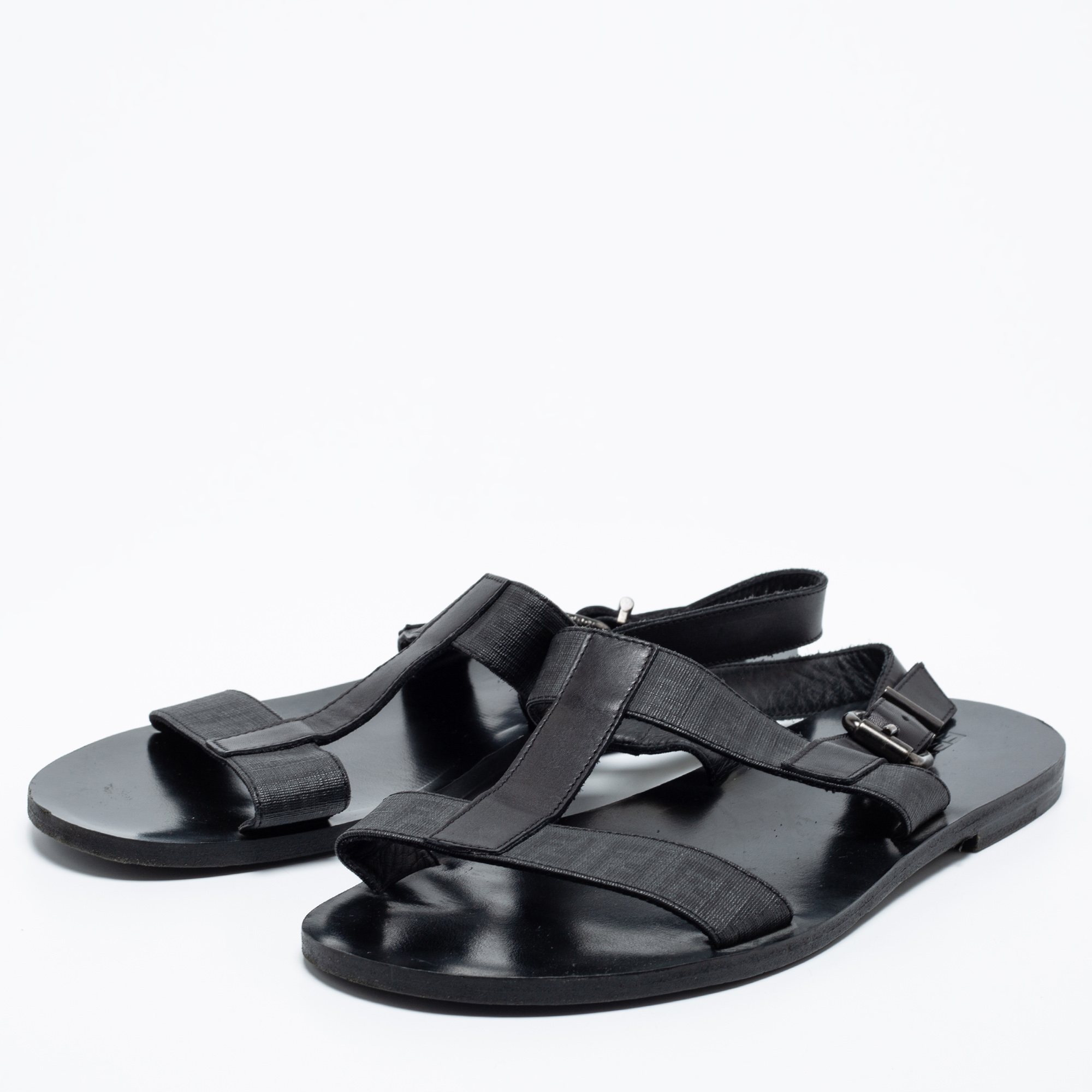 

Fendi Black Leather/Canvas Logo Flat Sandals Size