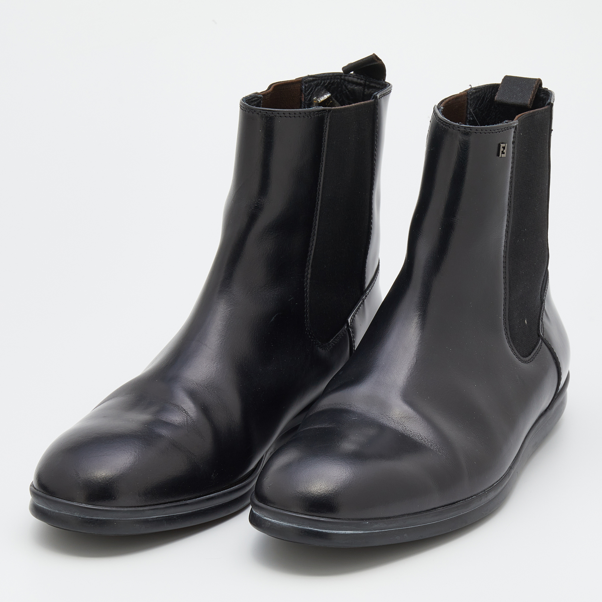 

Fendi Black Leather FF Chelsea Boots Size