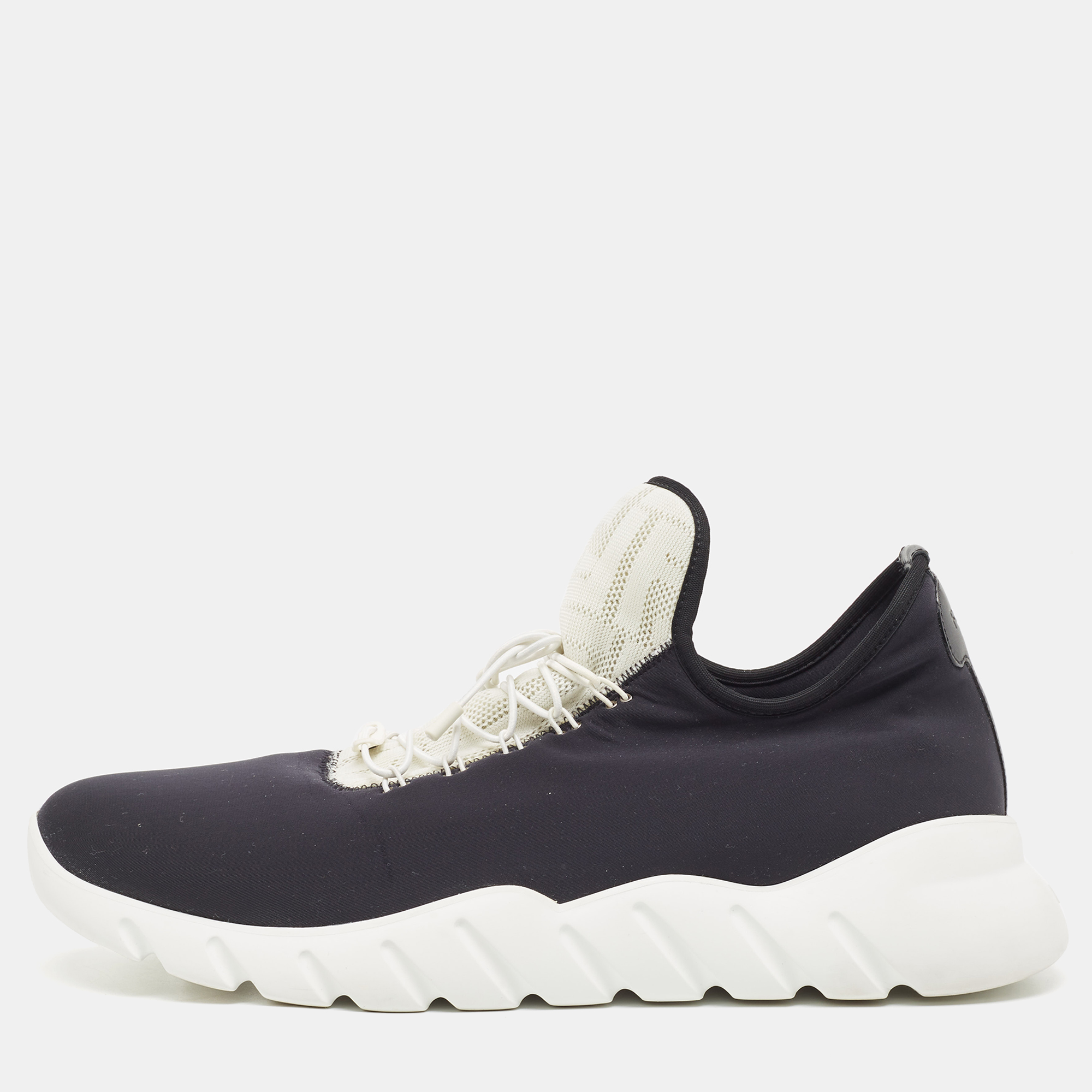 

Fendi Black Nylon Lace Up Sneakers Size