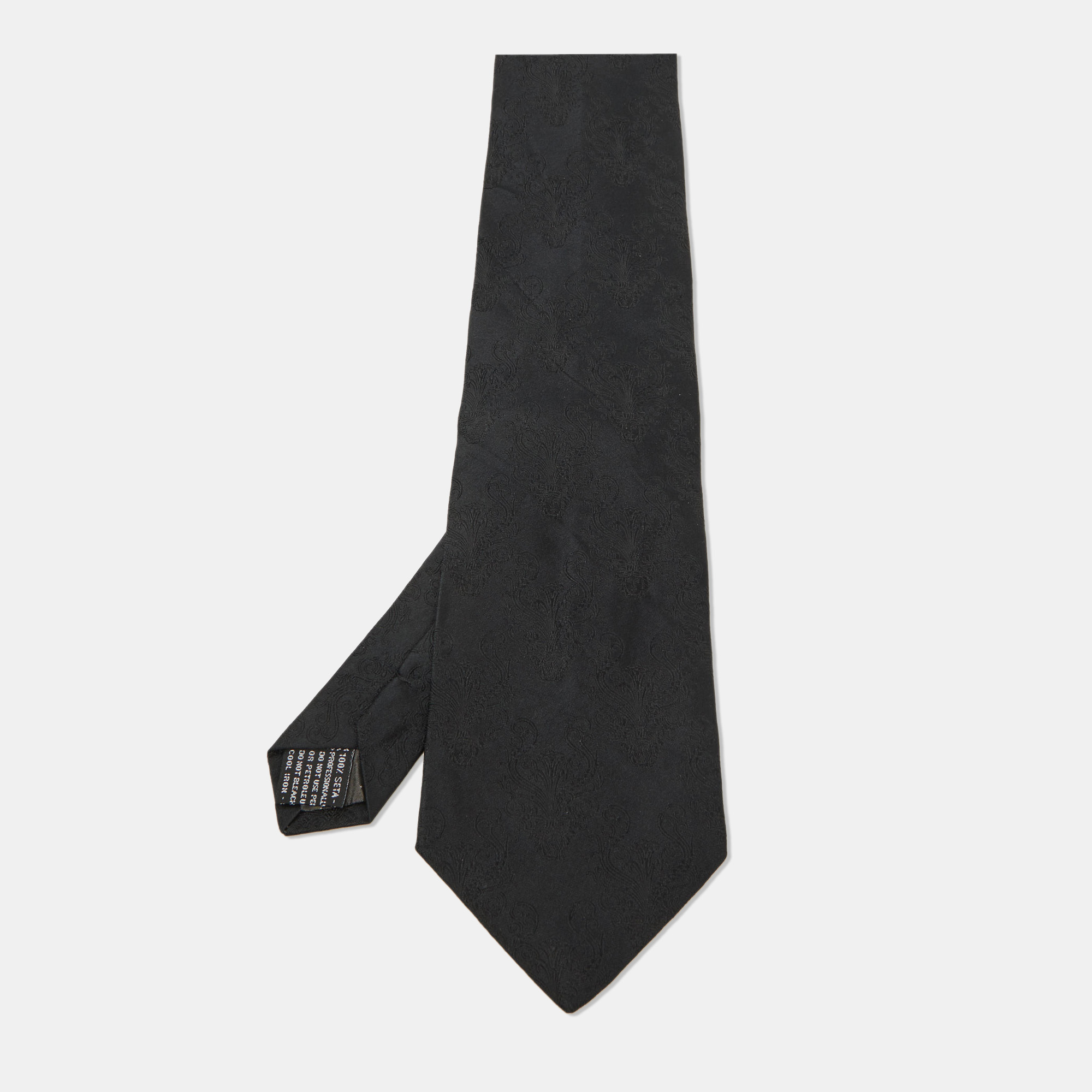 

Gianni Versace Vintage Black Silk Traditional Tie