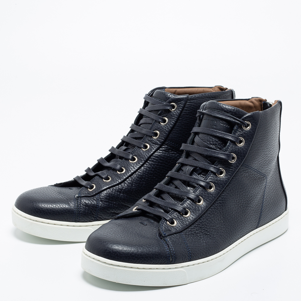 

Gianvito Rossi Black Leather High Top Sneakers Size