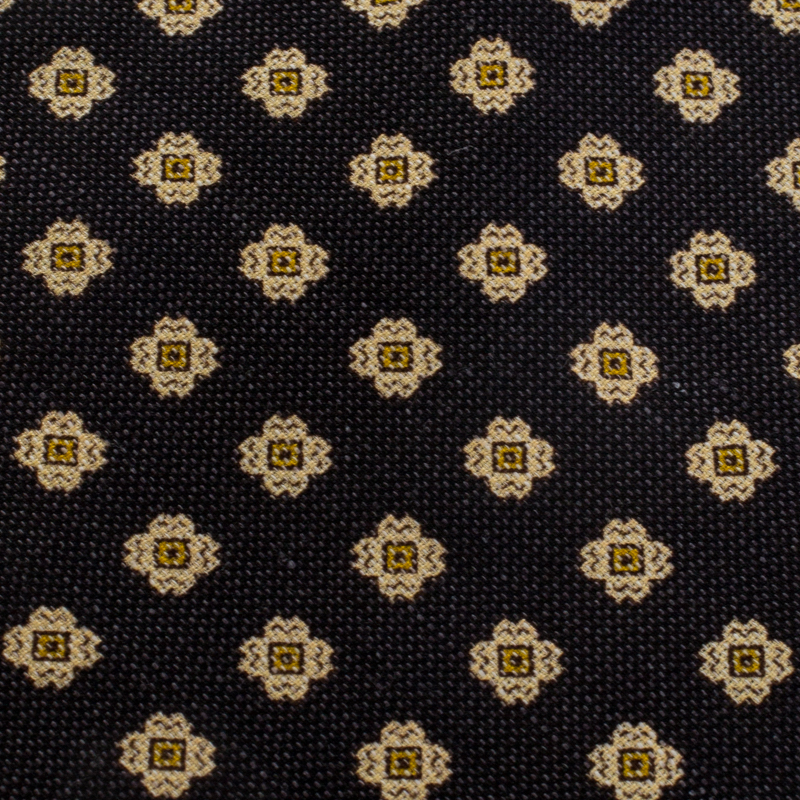

Giorgio Armani Brown Floral Motif Jacquard Silk & Linen Tie