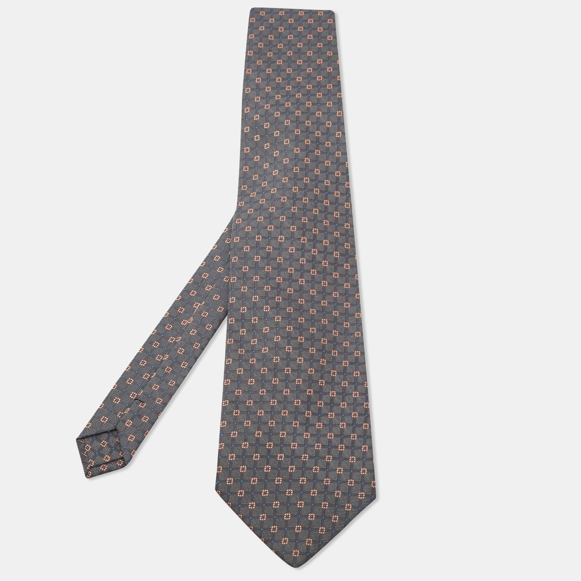 

Giorgio Armani Cravatte Patterned Silk Traditional Tie, Grey