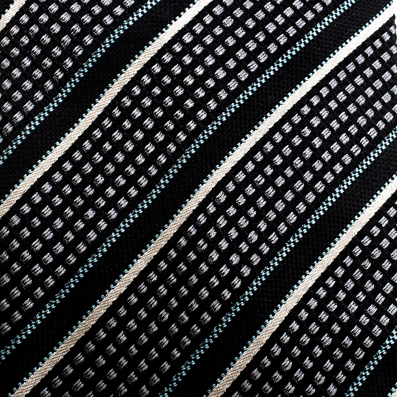 

Giorgio Armani Vintage Black Diagonal Striped Silk Jacquard Traditional Tie