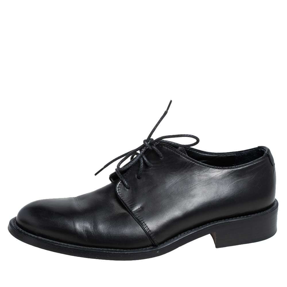 

Giorgio Armani Black Brushed Leather Lace Up Derby Size