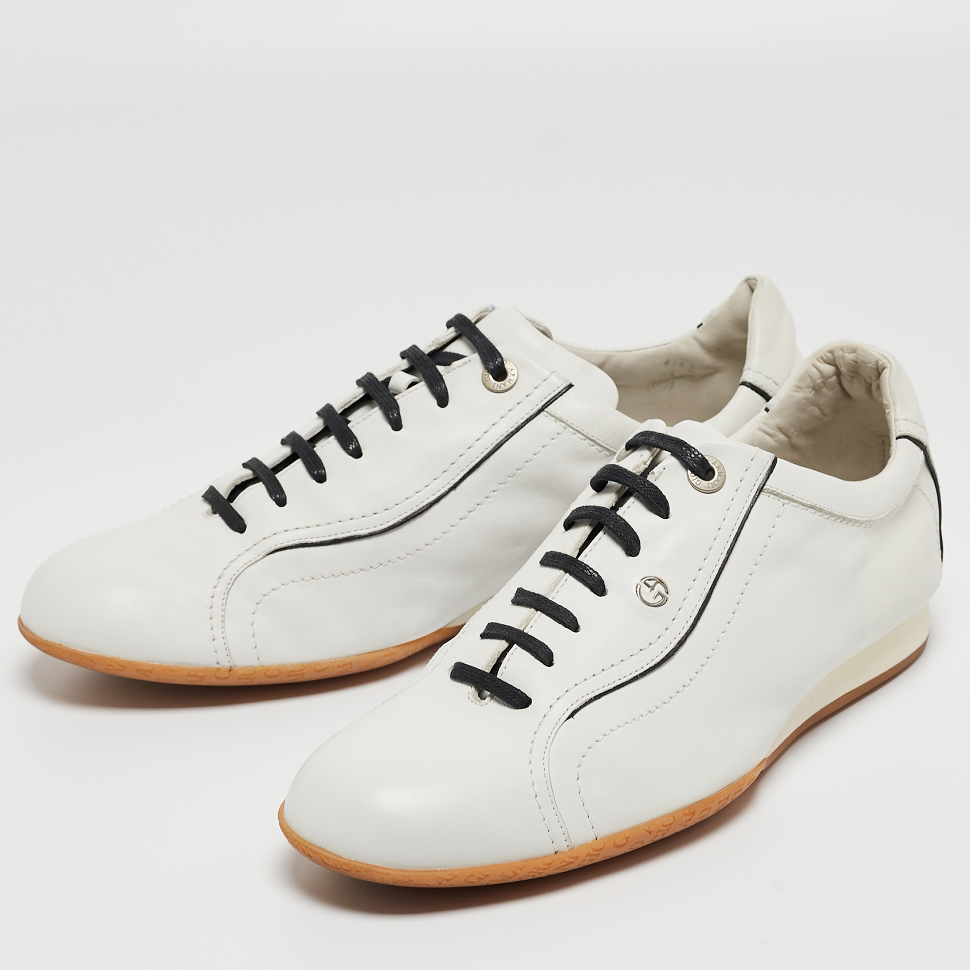 

Giorgio Armani White Leather Lace Low Top Sneakers Size