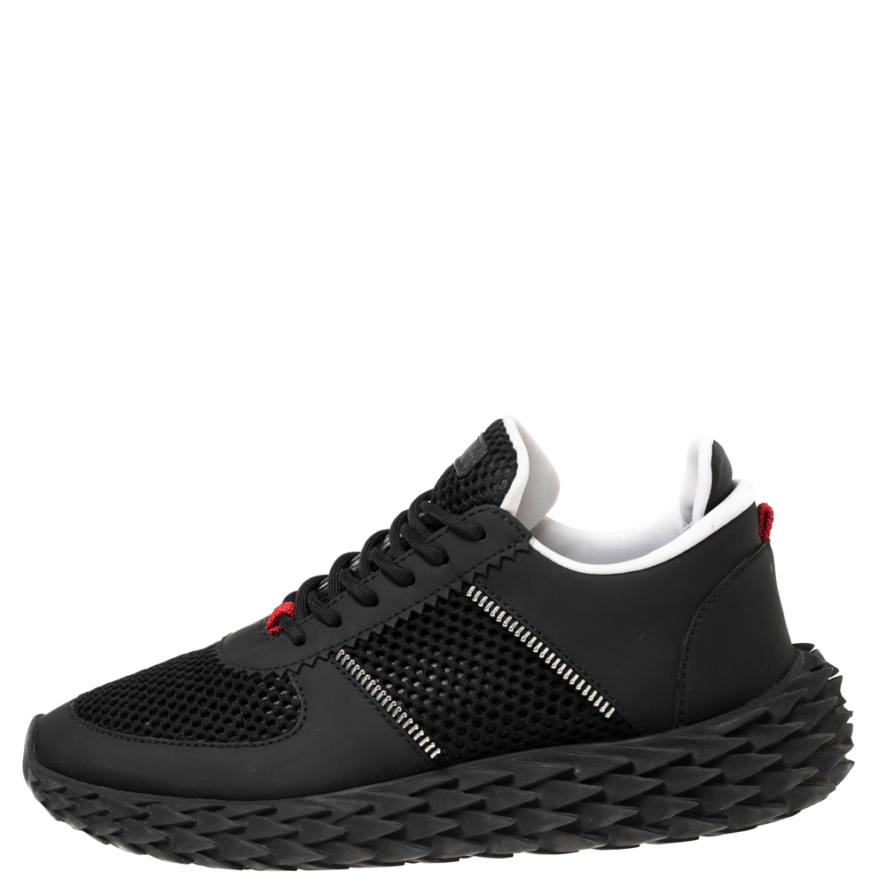 

Giuseppe Zanotti Black Leather and Mesh Urchin Sneaker Size